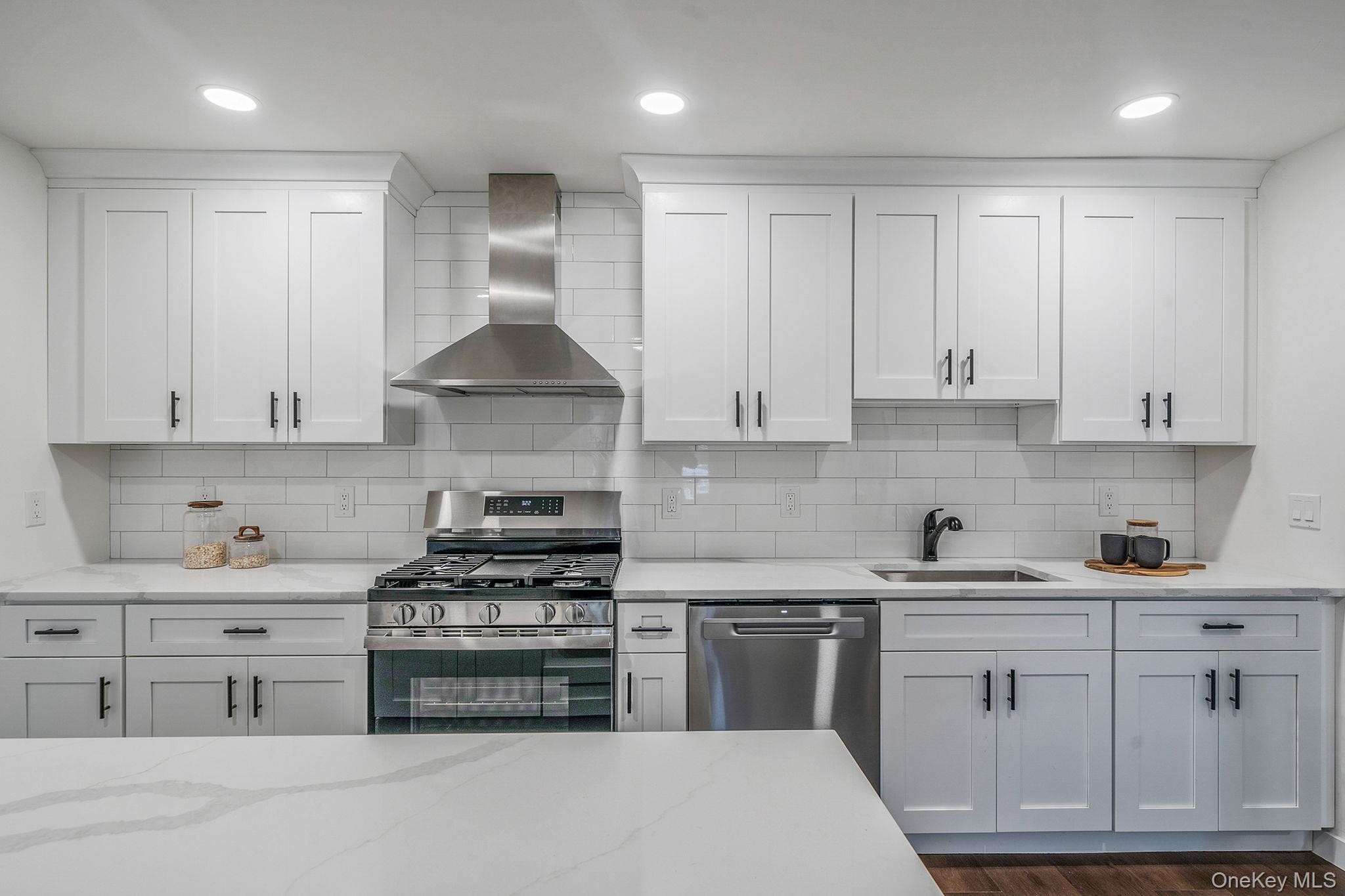 #3 photo, 3 Lilac Lane, Port Jefferson Station , NY 11776