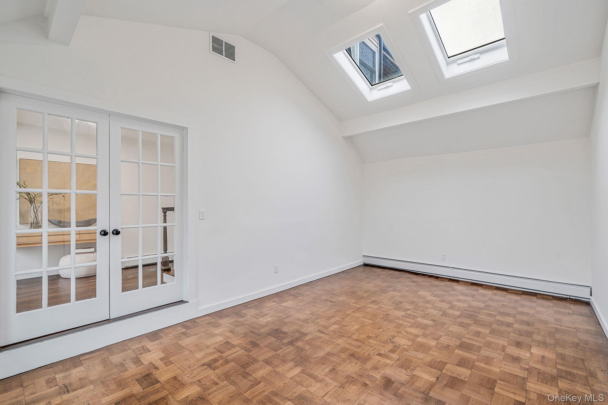 #8 photo, 3 Lilac Lane, Port Jefferson Station , NY 11776