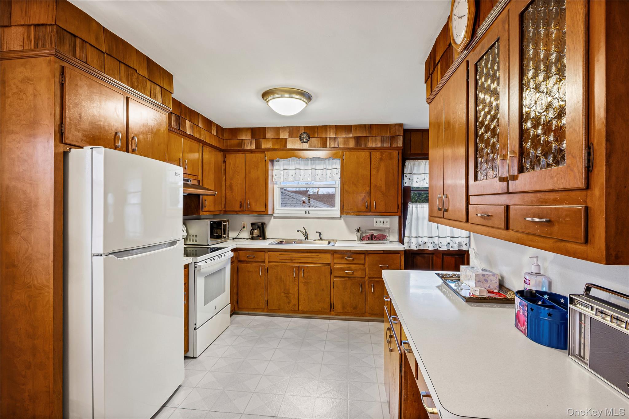 #9 photo, 3066 Western Boulevard, Baldwin , NY 11510