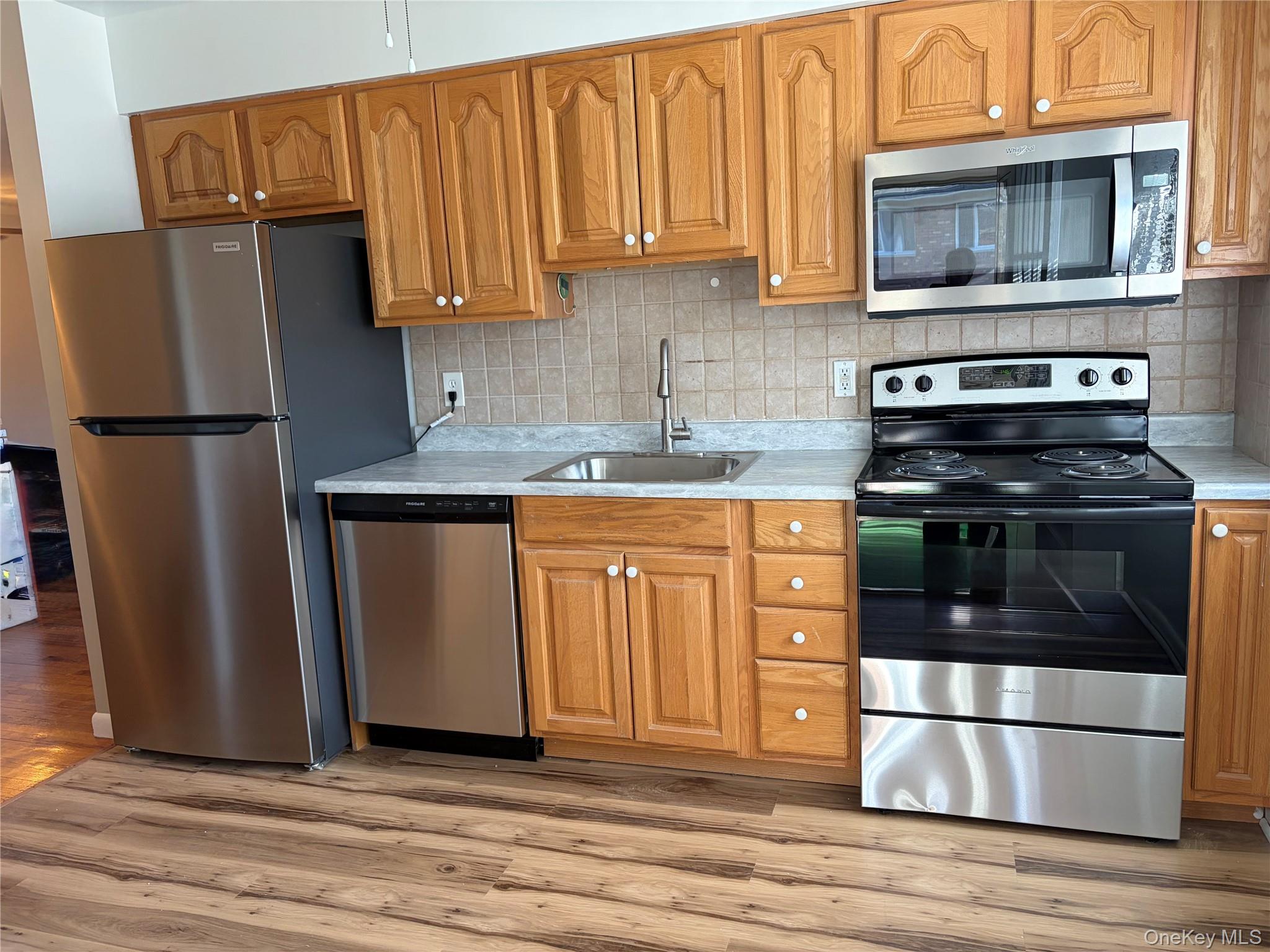 #1 photo, 810 Blooming Grove Turnpike, New Windsor , NY 12553