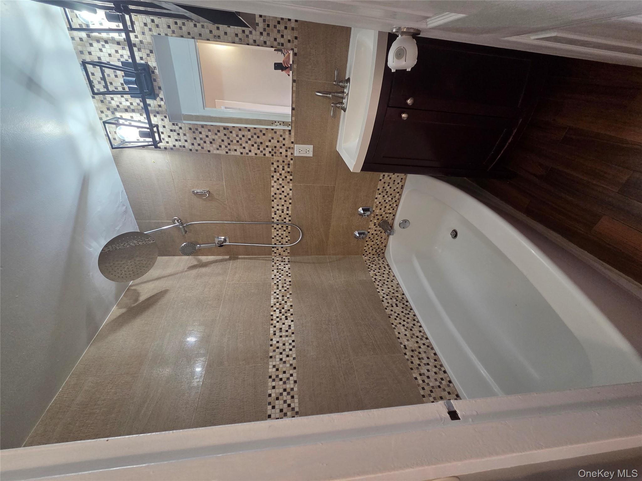 #14 photo, 5 Fordham Hill Oval, Bronx , NY 10468