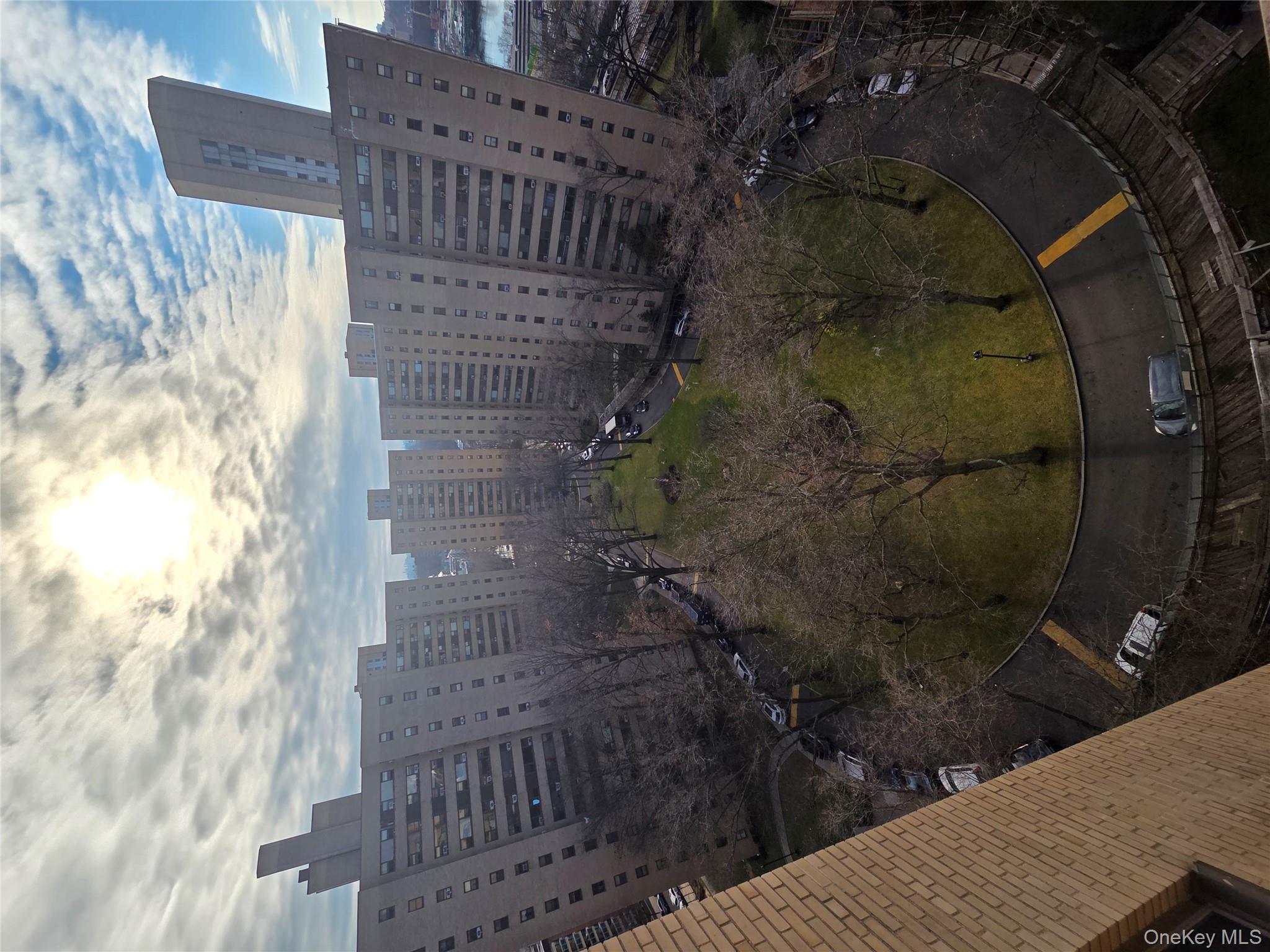 #18 photo, 5 Fordham Hill Oval, Bronx , NY 10468