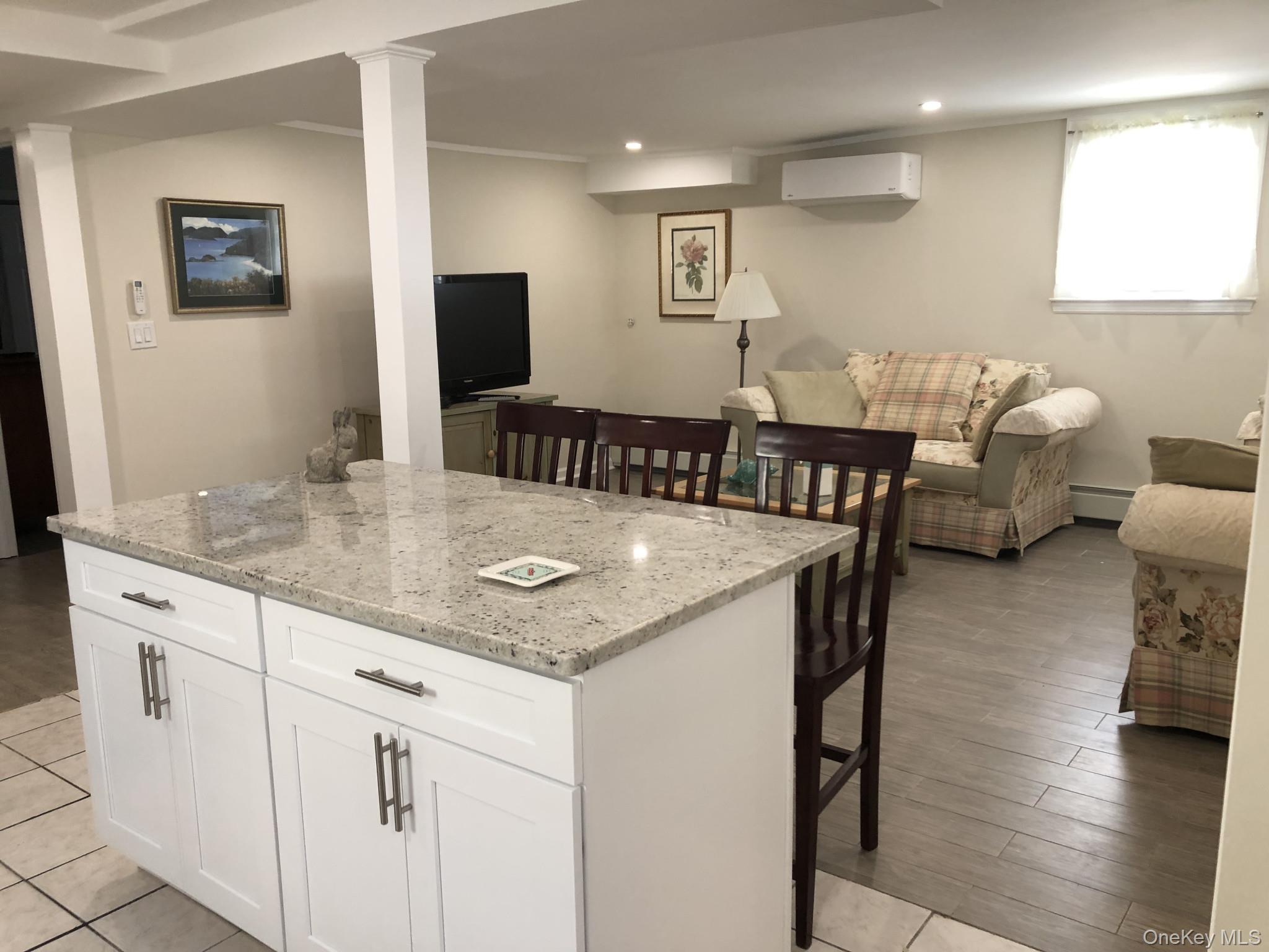 #4 photo, 321 W Walnut Street, Long Beach , NY 11561