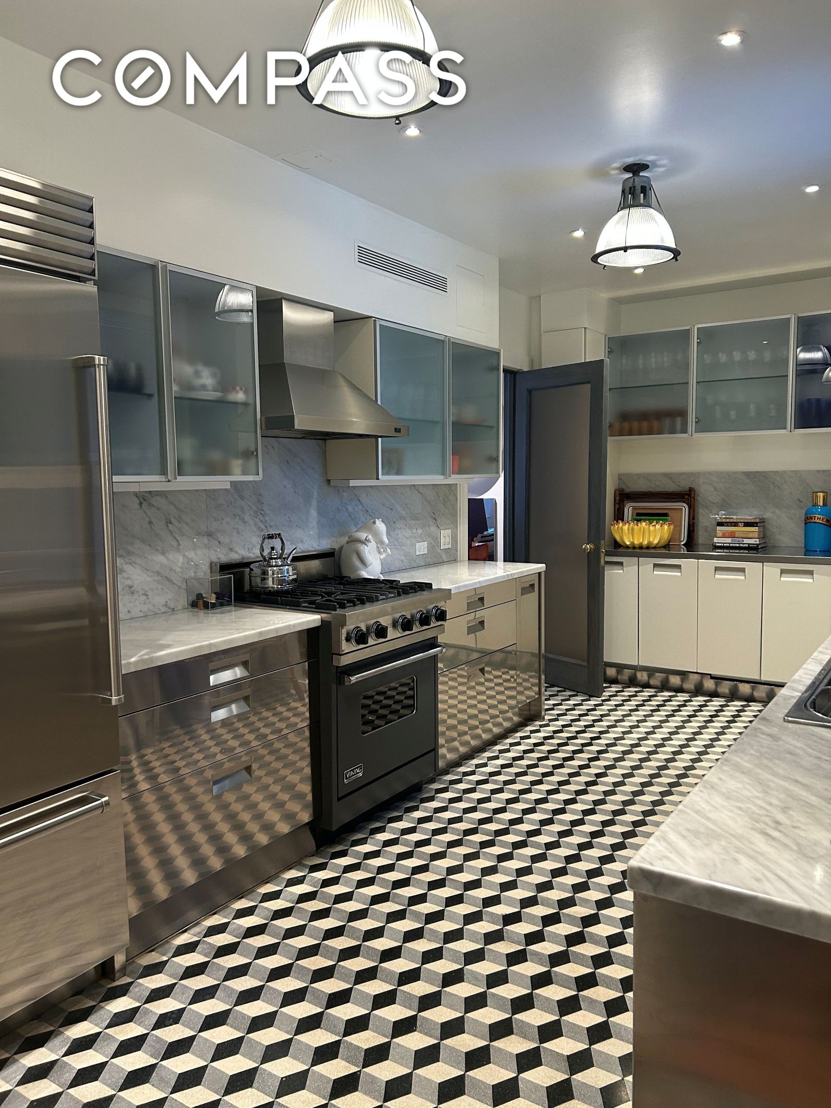 #9 photo, New York City, Lenox Hill , NY 10065