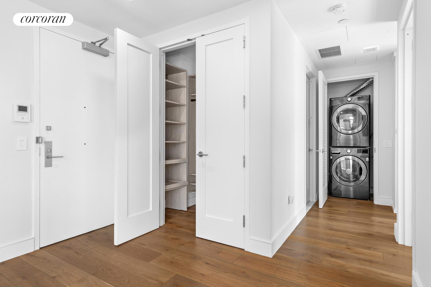 #6 photo, Brooklyn, Williamsburg , NY 11211