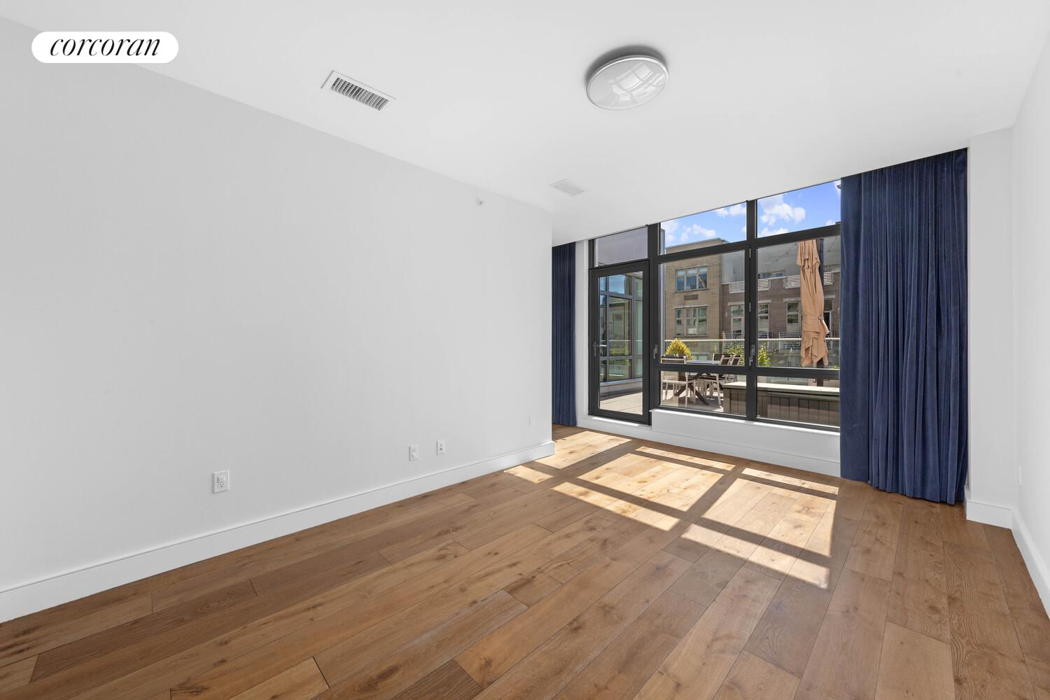 #7 photo, Brooklyn, Williamsburg , NY 11211