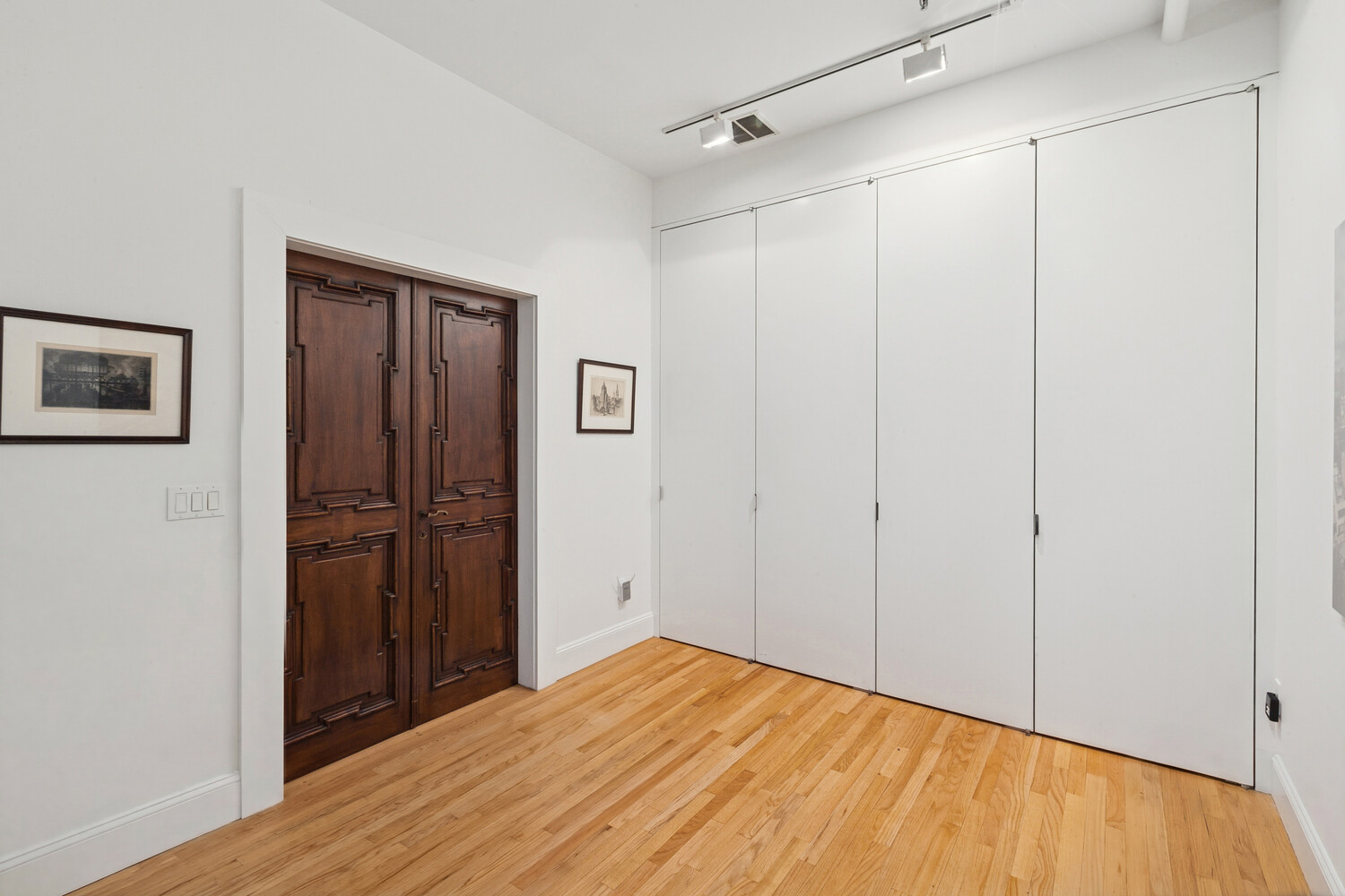 #12 photo, 652 HUDSON Street, West Village , NY 10014