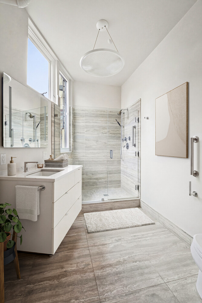 #13 photo, 652 HUDSON Street, West Village , NY 10014