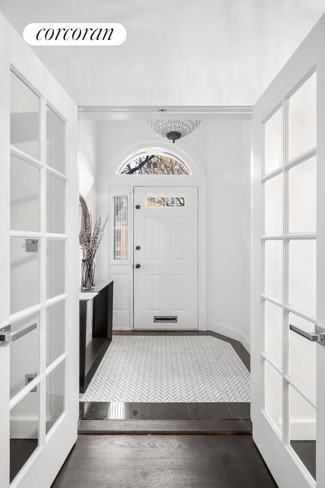 #19 photo, New York City, Manhattan Valley , NY 10025