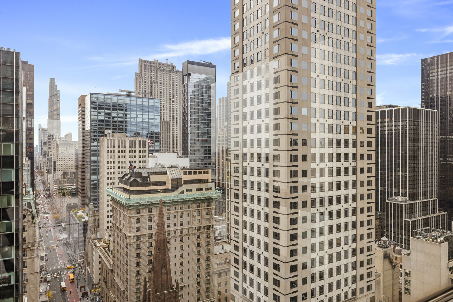 #11 photo, 721 5TH Avenue, Midtown East , NY 10022