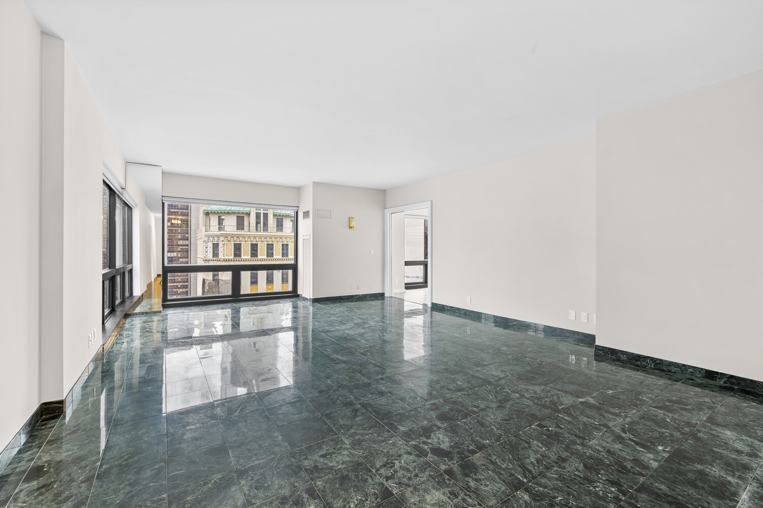 #8 photo, 721 5TH Avenue, Midtown East , NY 10022