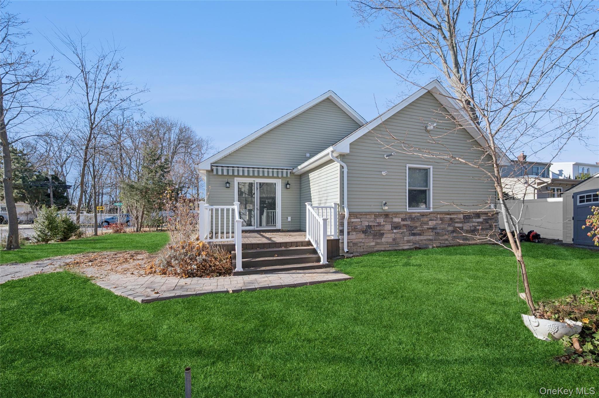 #20 photo, 2319 Willow Street, নাসাউ কাউন্টি Wantagh , NY 11793