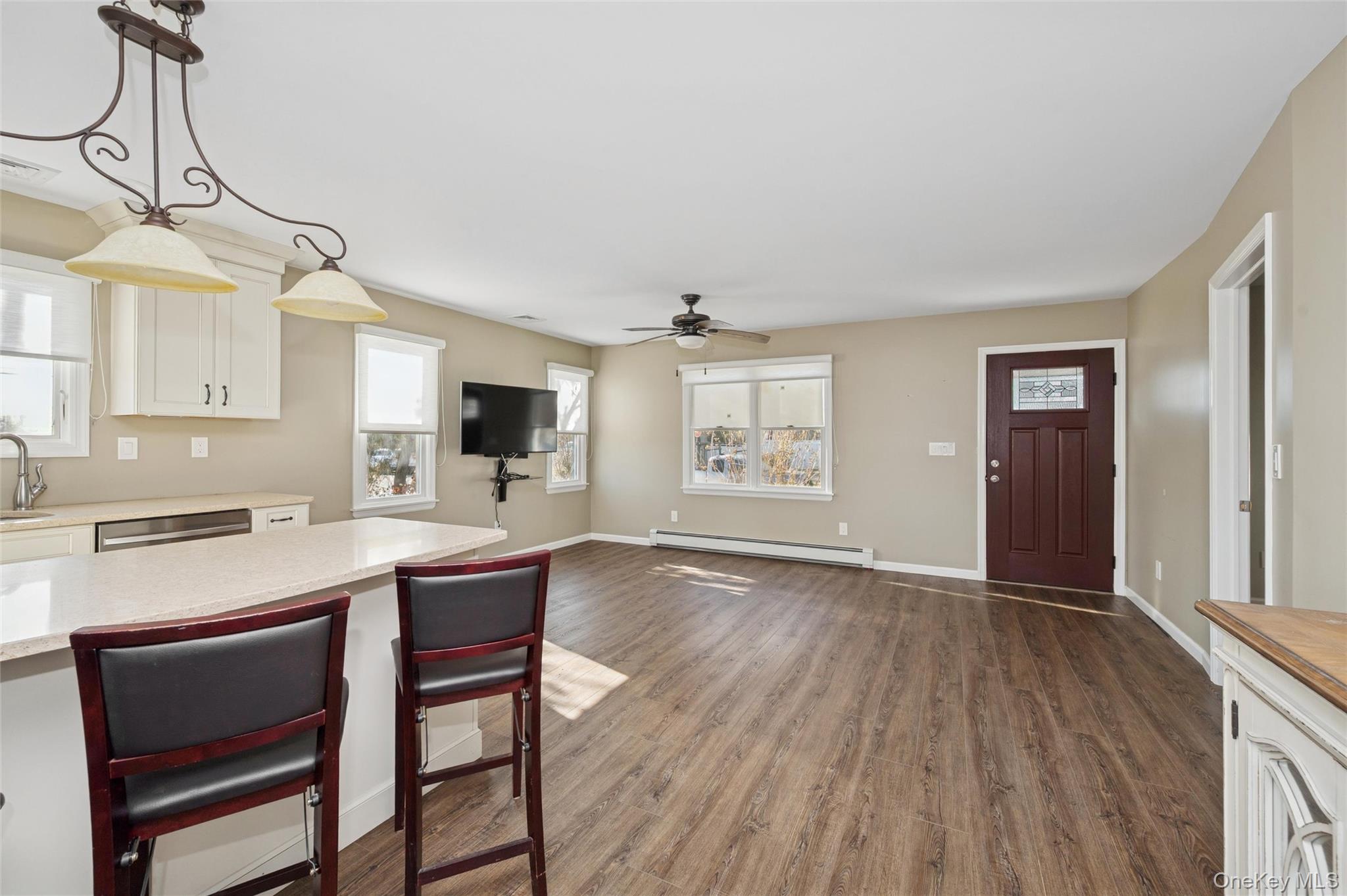 #5 photo, 2319 Willow Street, নাসাউ কাউন্টি Wantagh , NY 11793