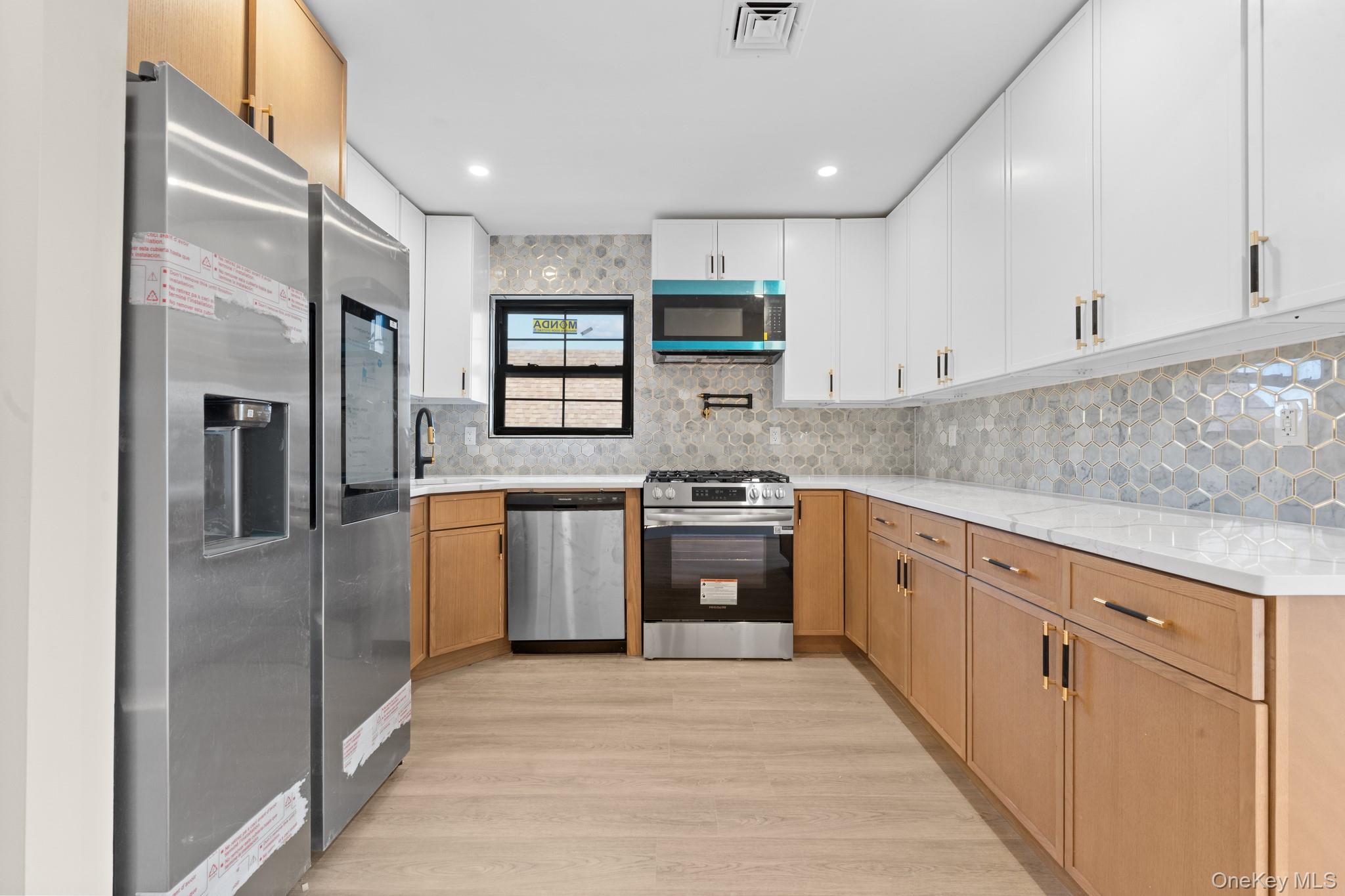 #17 photo, 24917 147th Road, Rosedale , NY 11422