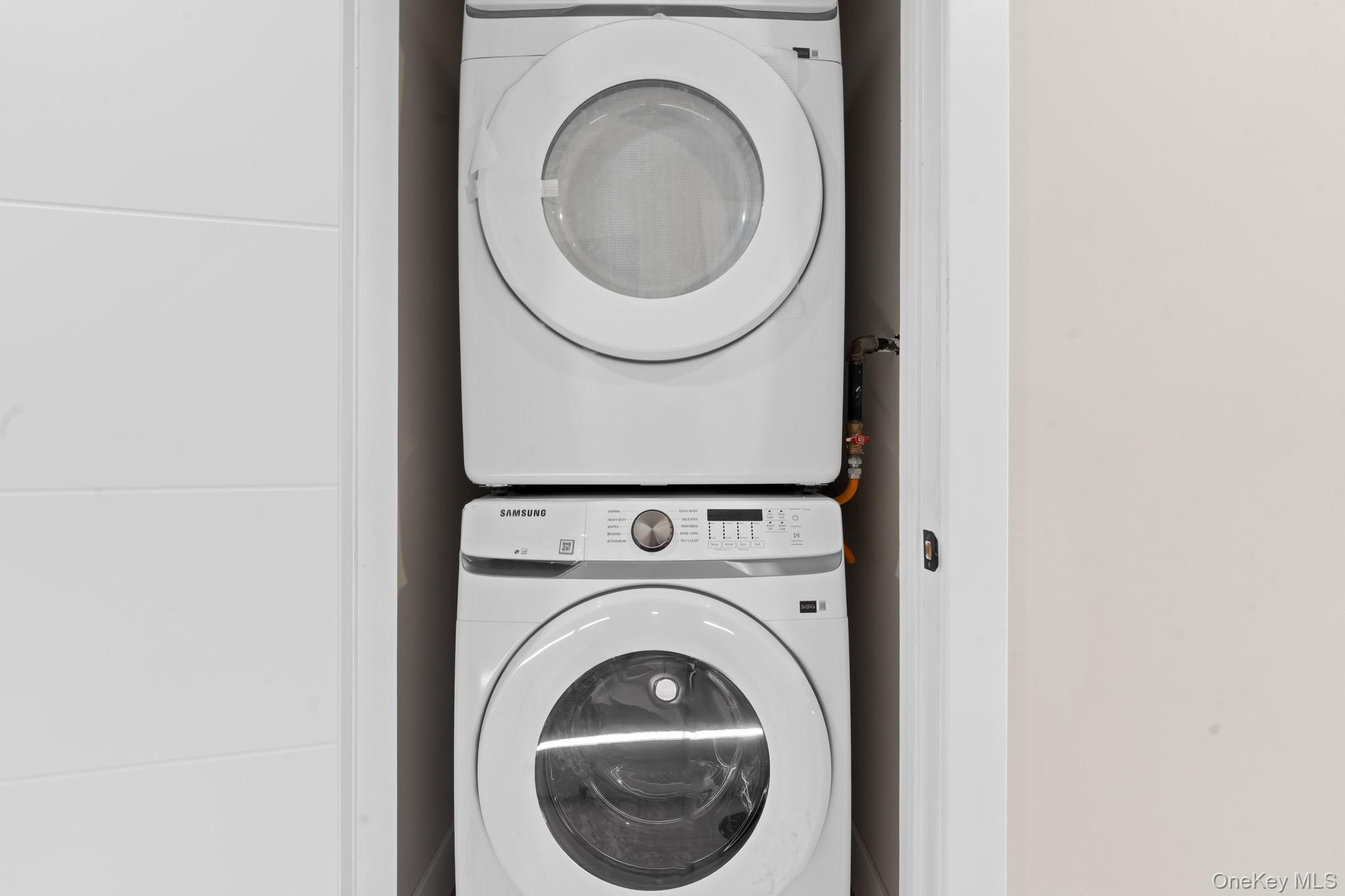 #20 photo, 24917 147th Road, Rosedale , NY 11422