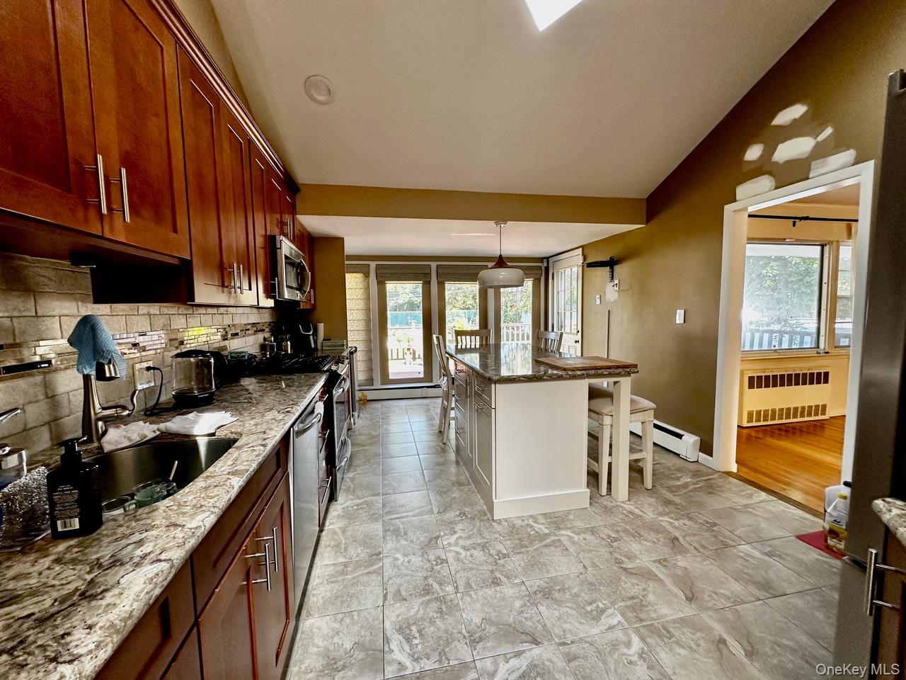 #5 photo, 26 Canterbury Road, Woodbury , NY 11797