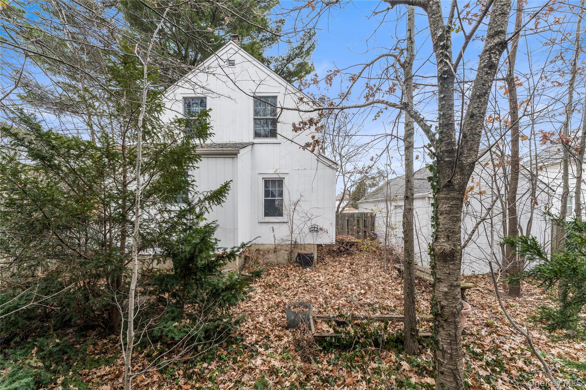 #6 photo, 160 Lanier Place, Westbury , NY 11590