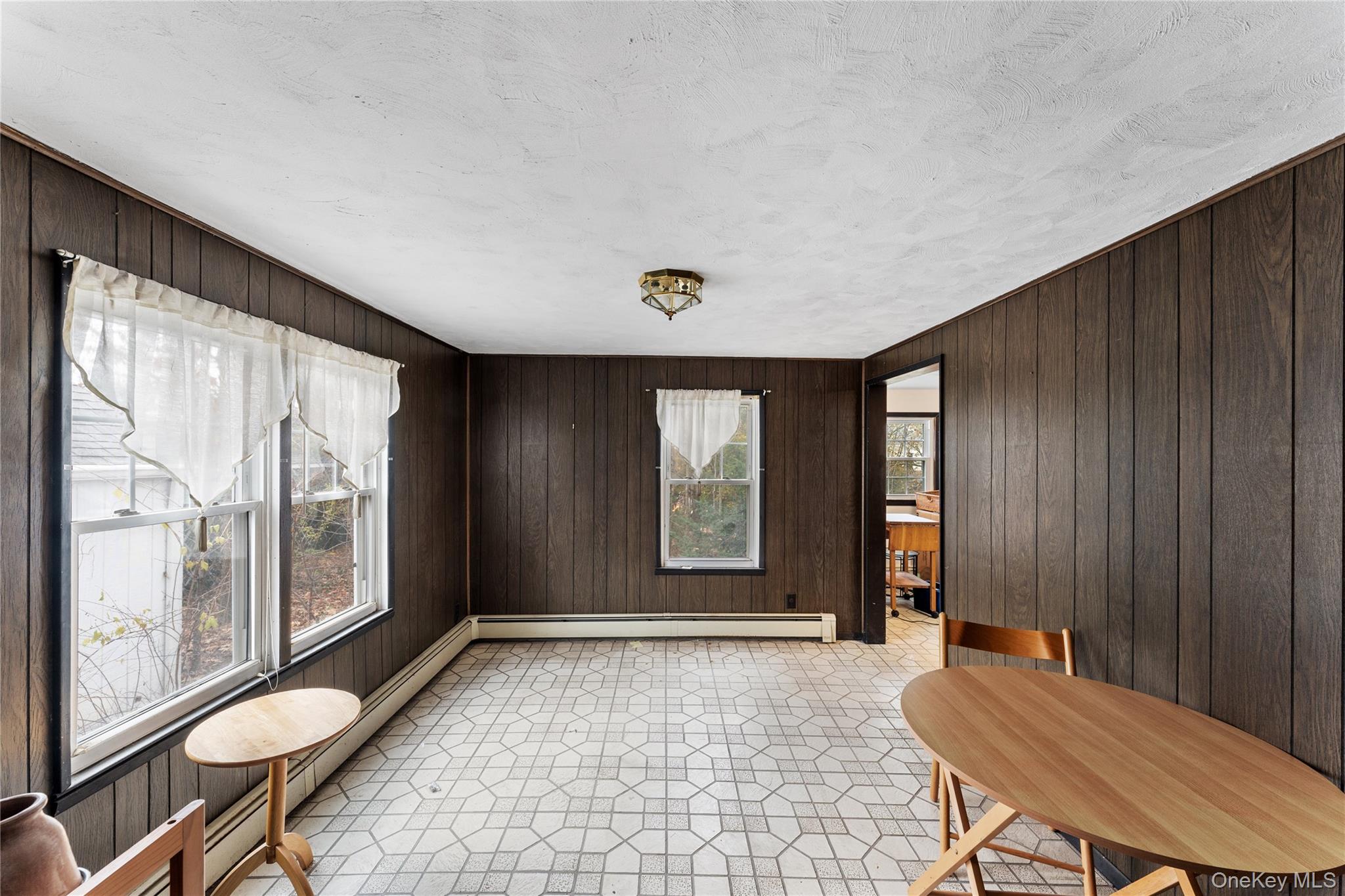 #9 photo, 160 Lanier Place, Westbury , NY 11590