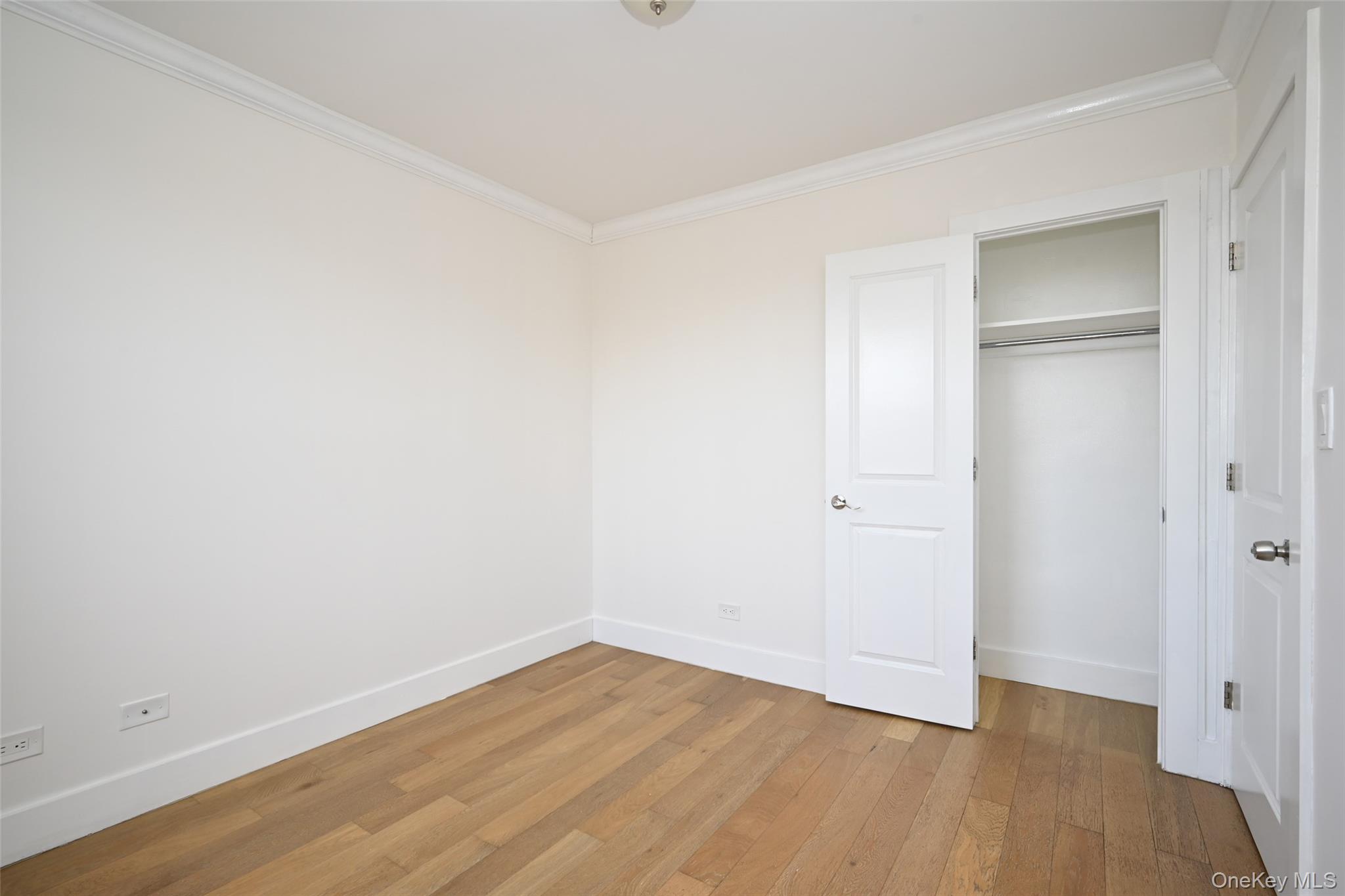 #12 photo, 150-40 71 avenue, কুইন্‌স Flushing , NY 11367