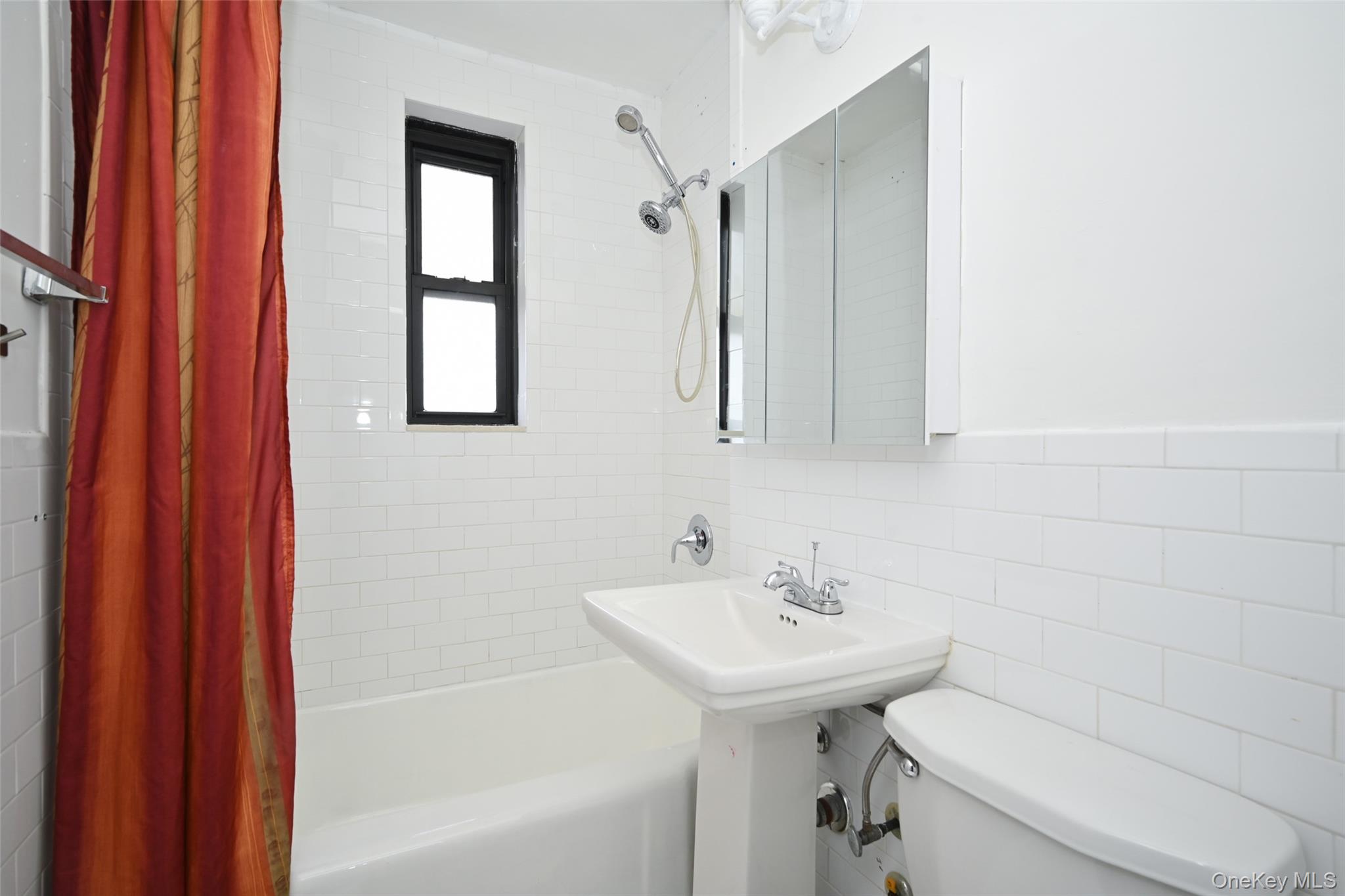#13 photo, 150-40 71 avenue, কুইন্‌স Flushing , NY 11367