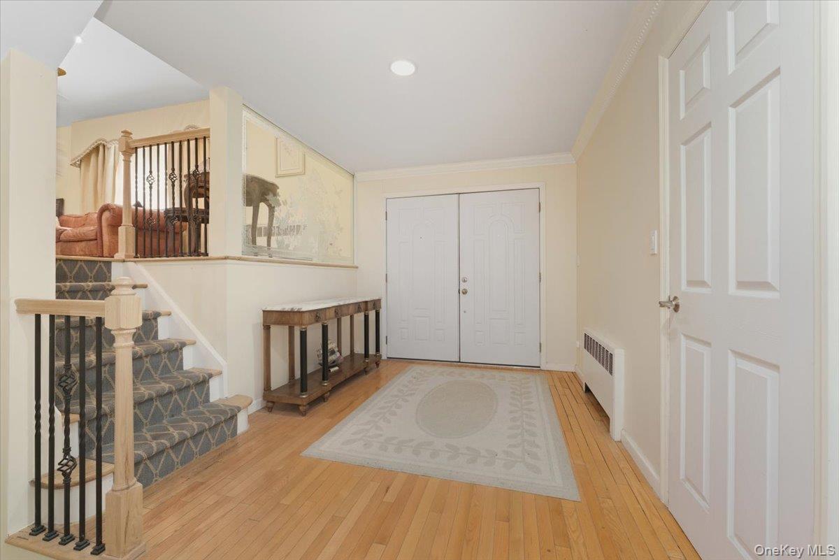 #2 photo, 504 Cedarwood Drive, מחוז נסאו Cedarhurst , NY 11516