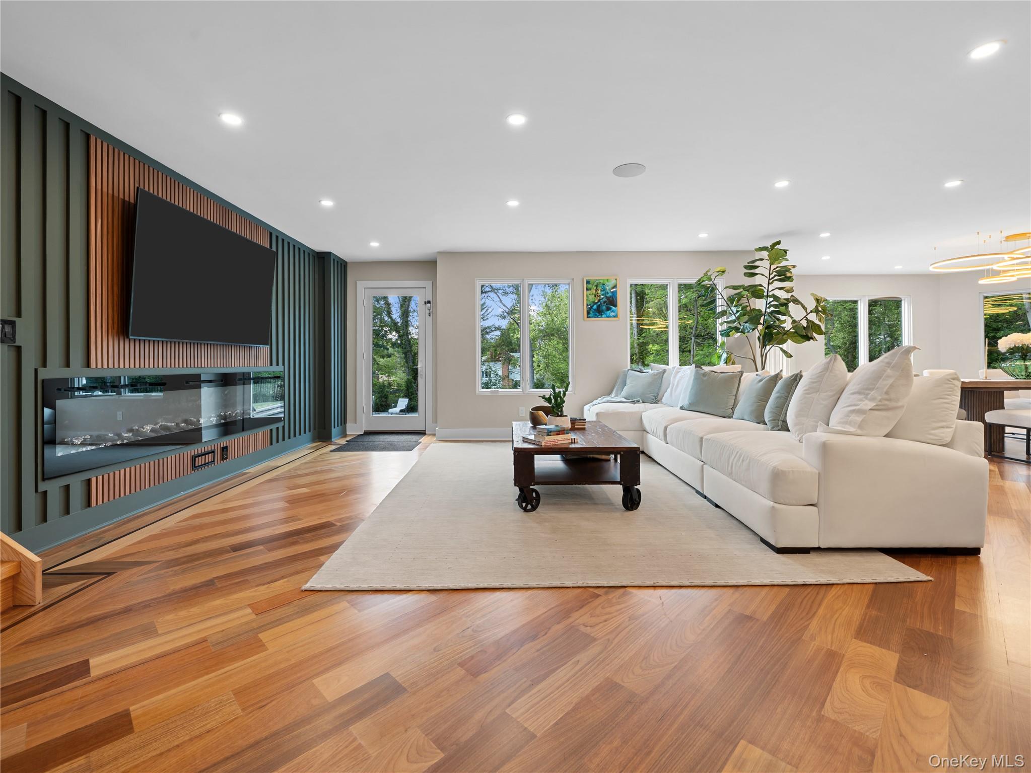 #9 photo, 5 N Hills Road, 长岛 East Norwich , NY 11732