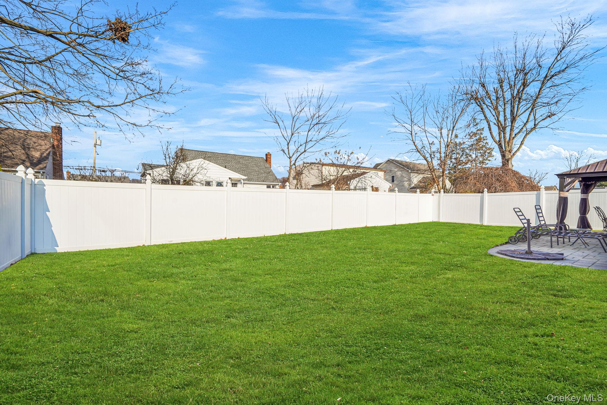 #17 photo, 386 33rd Street, Lindenhurst , NY 11757