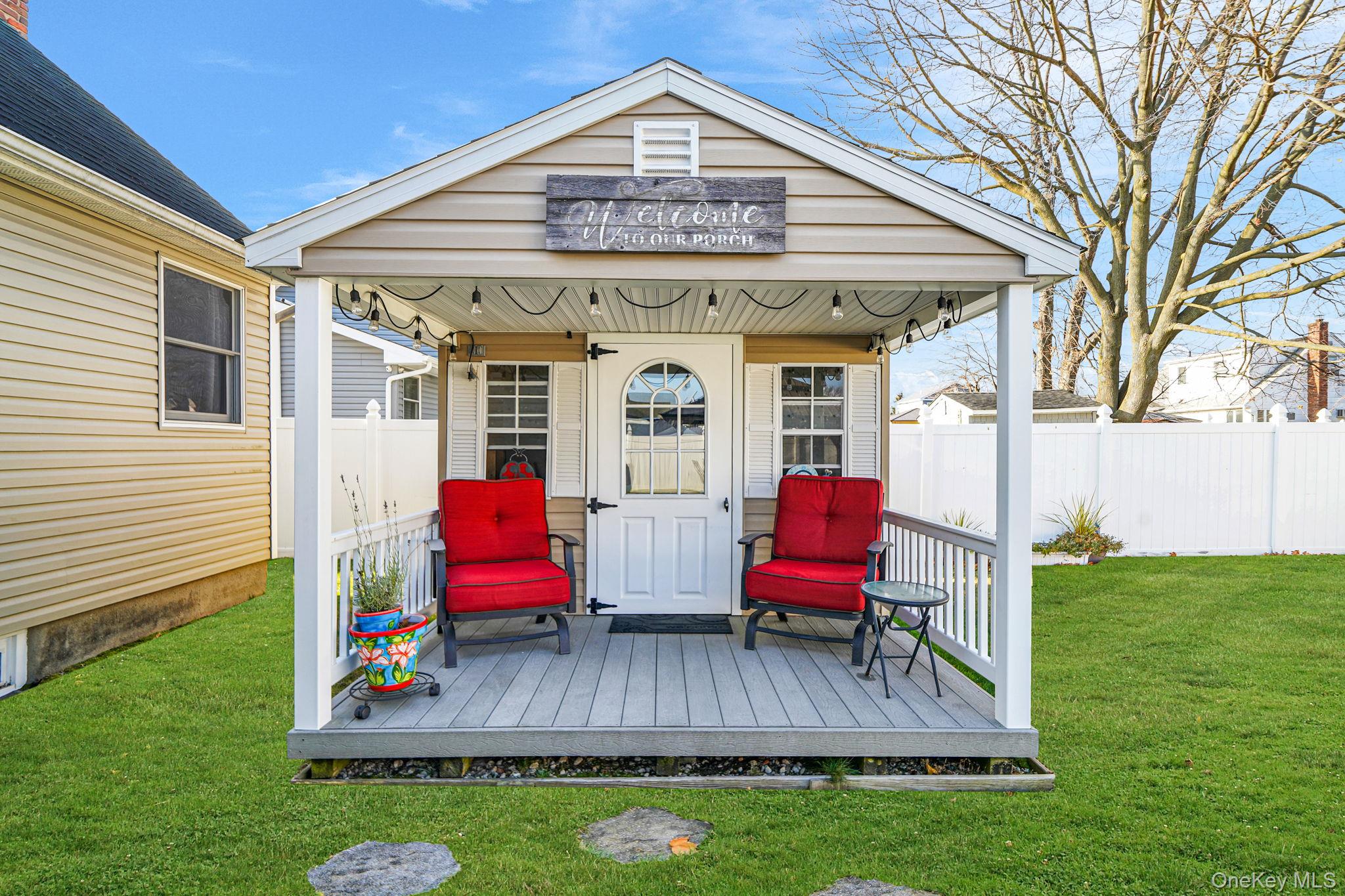 #19 photo, 386 33rd Street, Lindenhurst , NY 11757