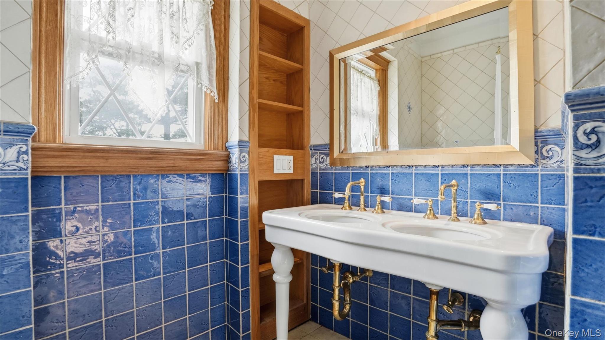 #17 photo, 40 Meadow Street, 長島 花園城 Garden City , NY 11530