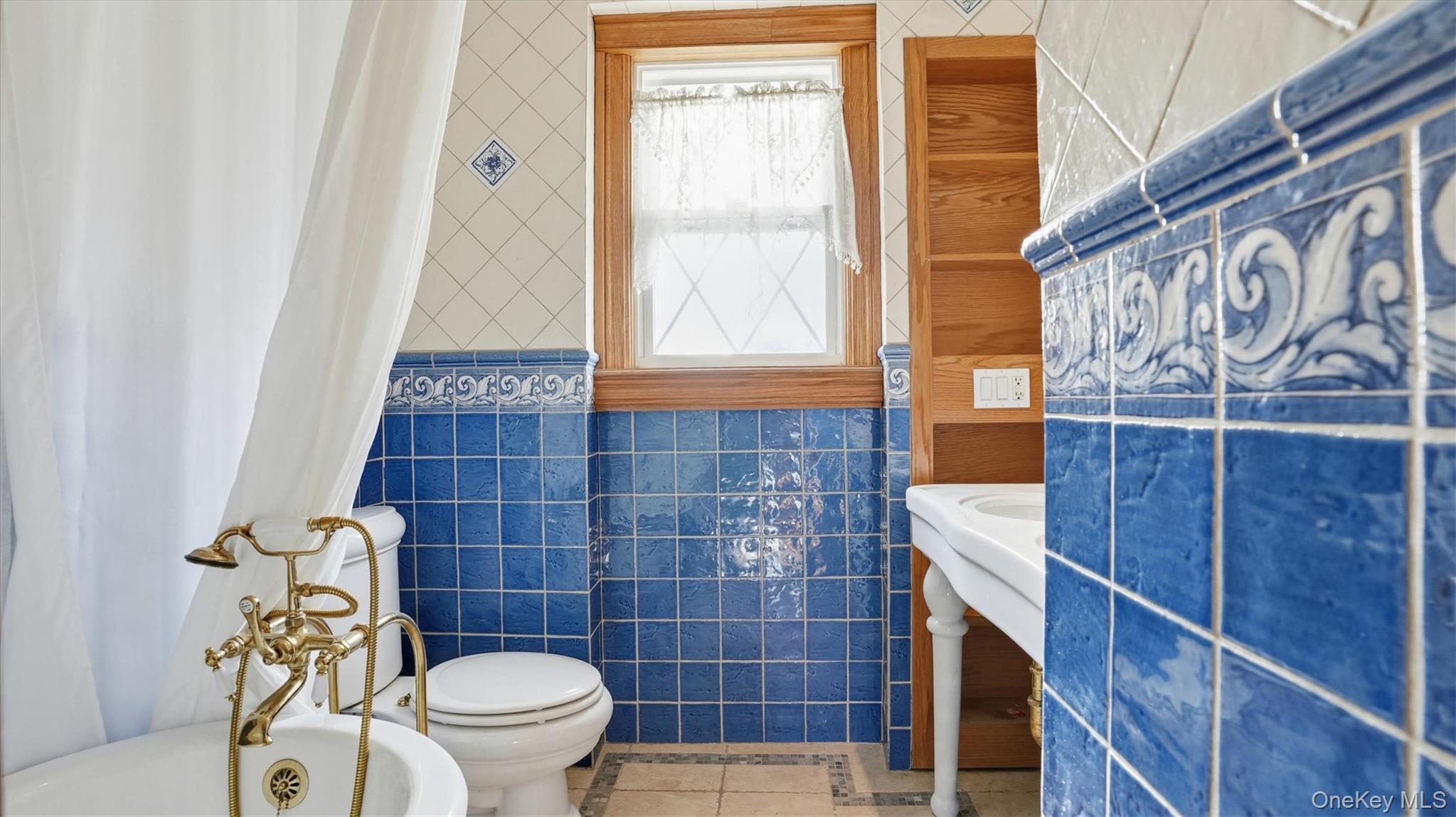 #18 photo, 40 Meadow Street, 長島 花園城 Garden City , NY 11530