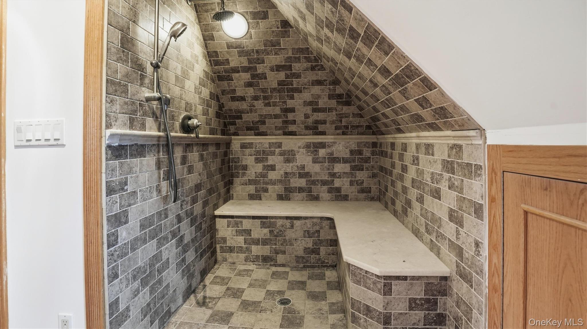 #20 photo, 40 Meadow Street, 長島 花園城 Garden City , NY 11530