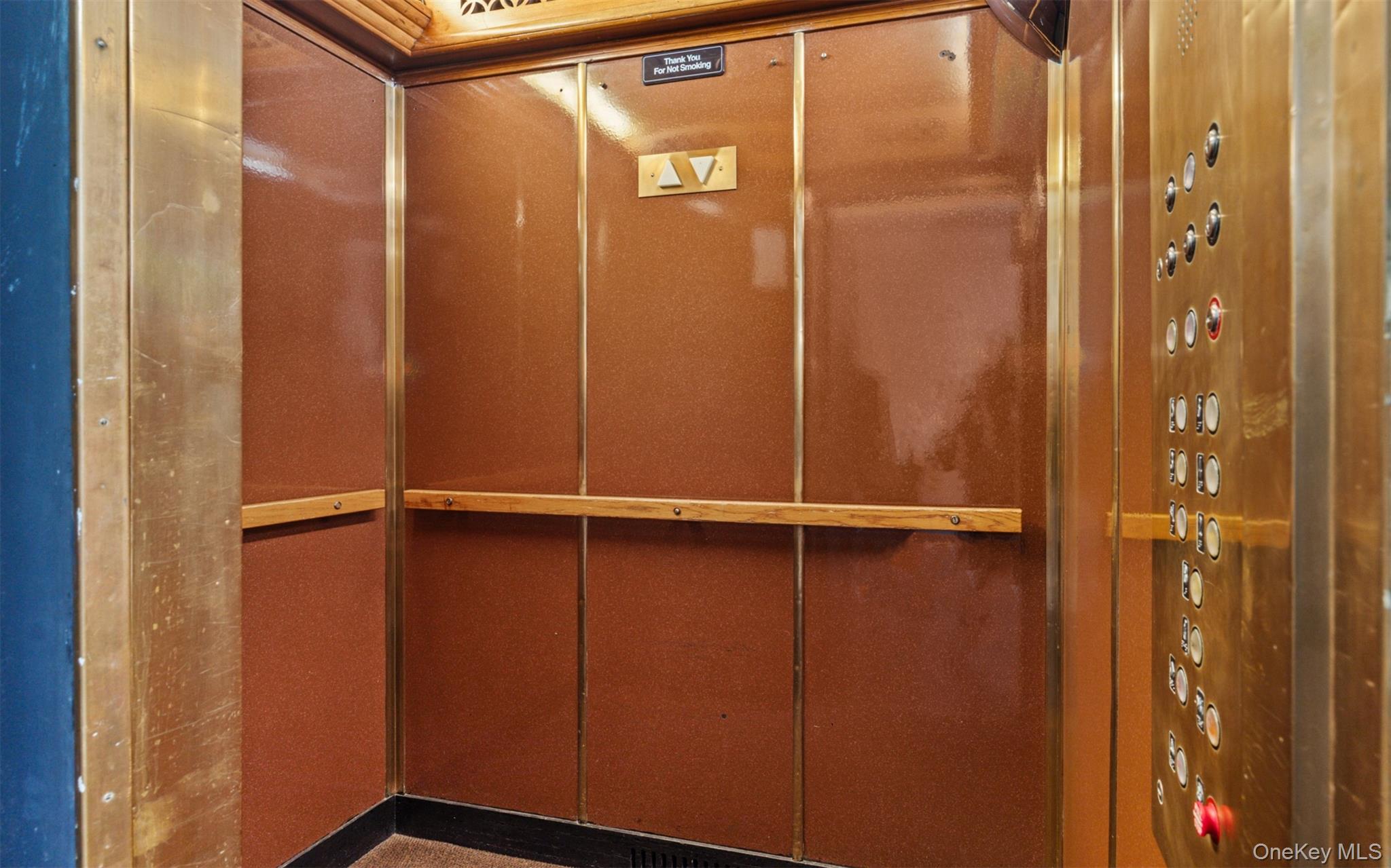 #4 photo, 32 Cathedral Avenue, Hempstead , NY 11550