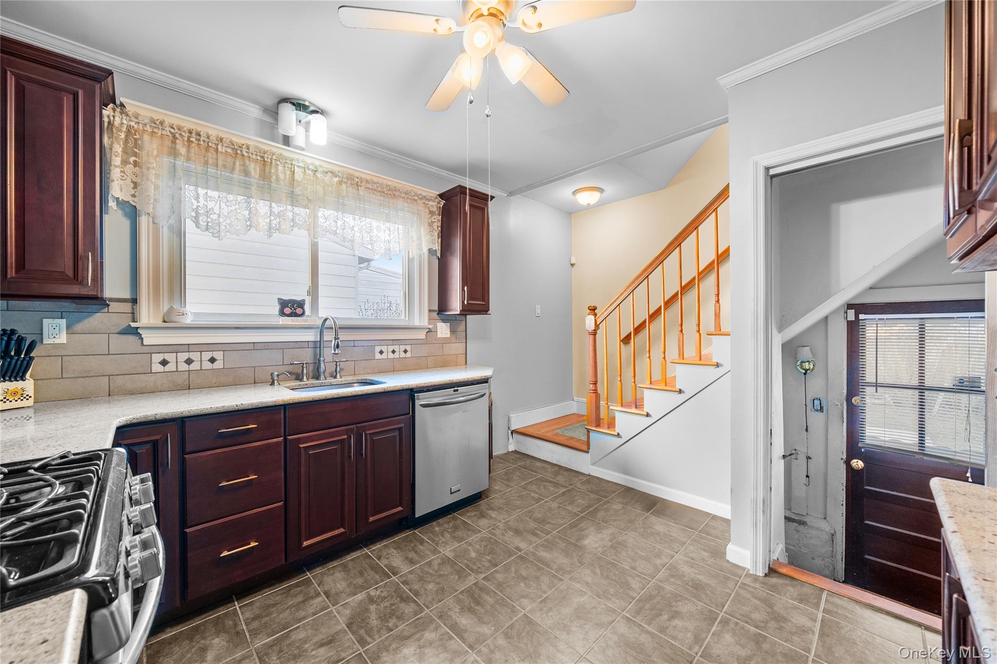 #18 photo, 2847 Grand Avenue, Baldwin , NY 11510