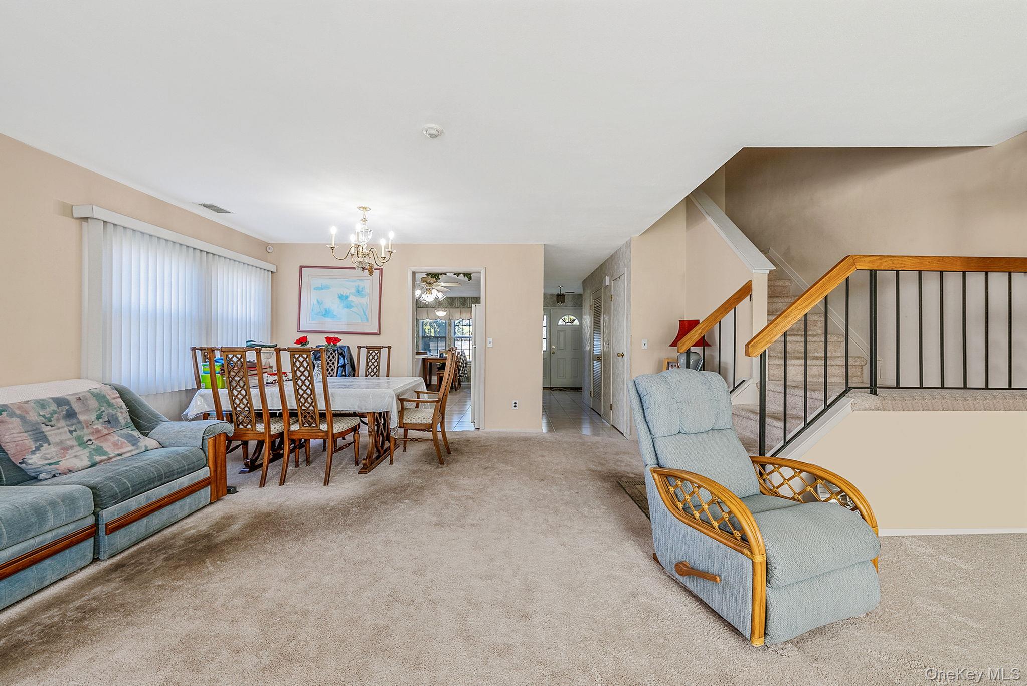 #15 photo, 11 Gazebo Lane, Holtsville , NY 11742