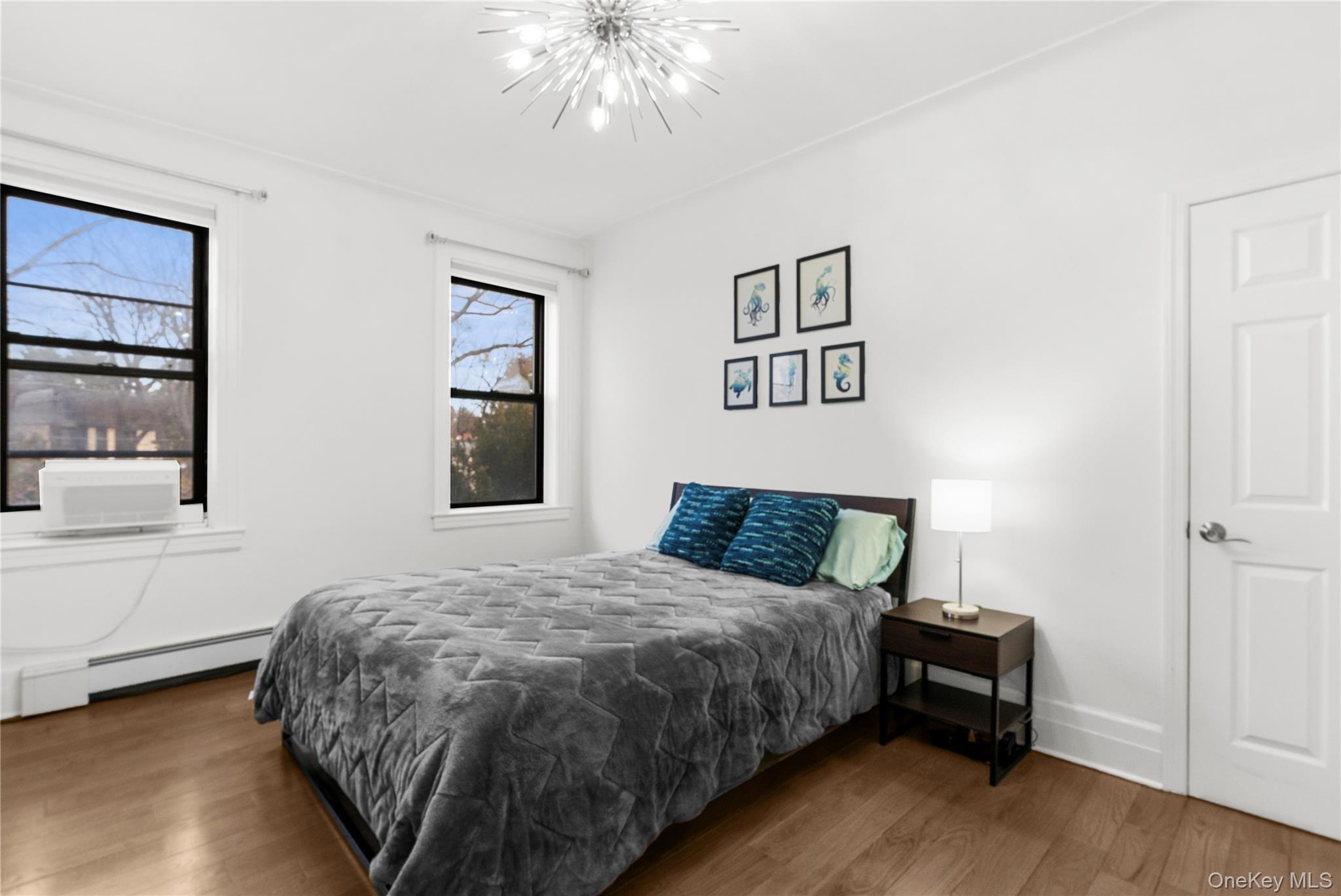 #12 photo, 37 Brompton Road, ग्रेट नेक Great Neck , NY 11022