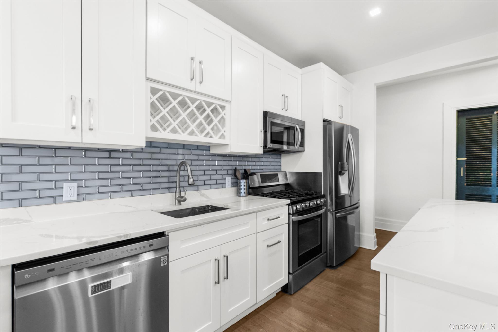 #9 photo, 37 Brompton Road, ग्रेट नेक Great Neck , NY 11022