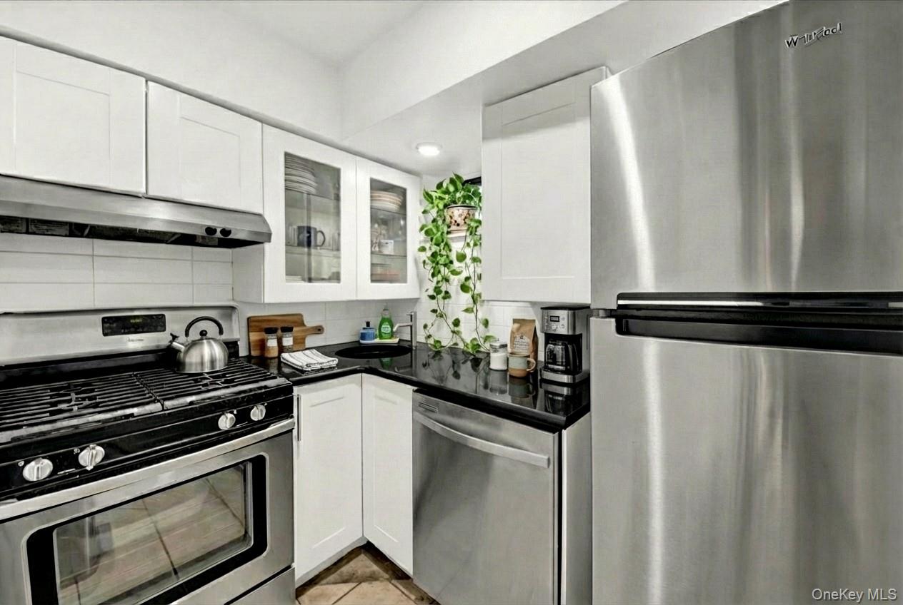 #19 photo, 1456 Boston Post Road, Larchmont , NY 10538