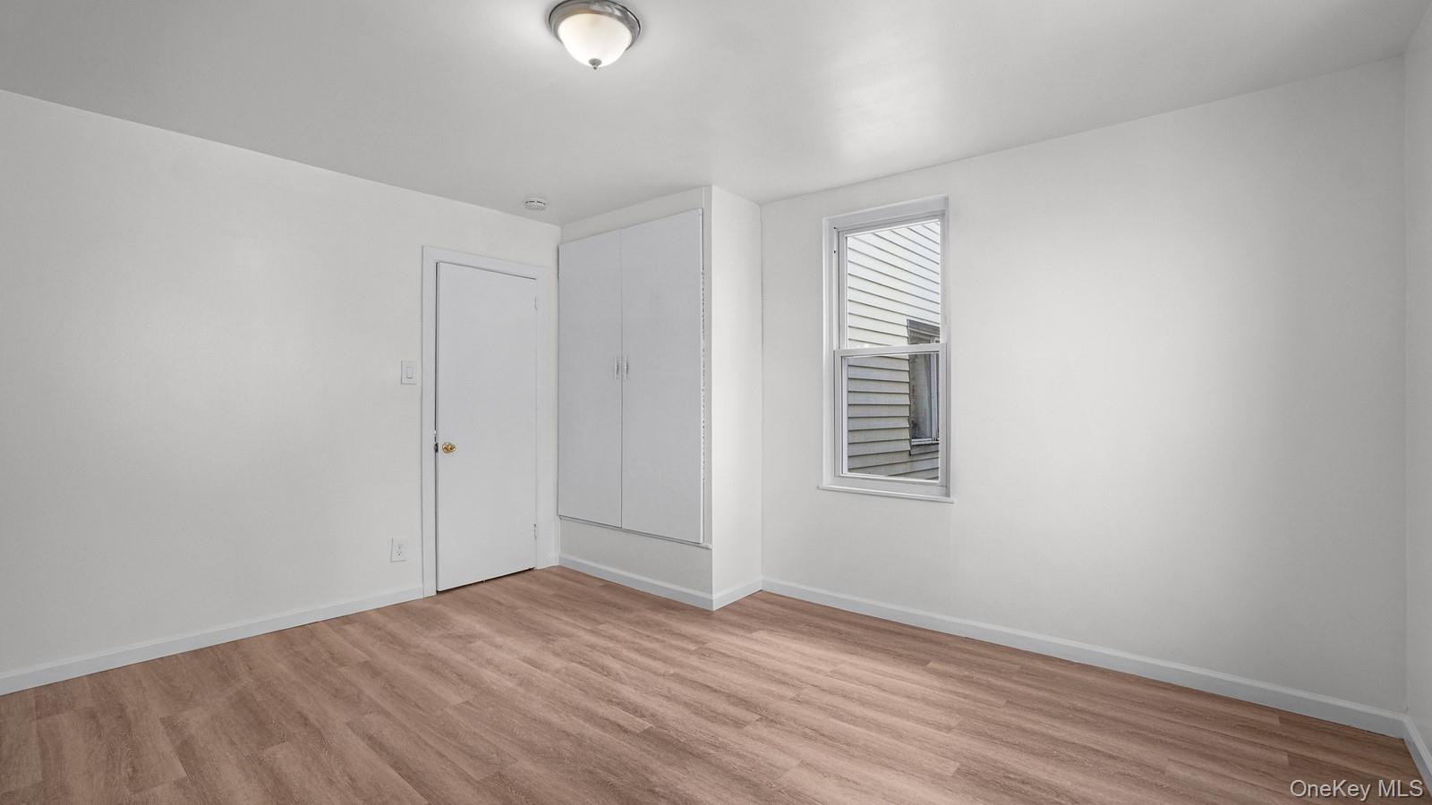 #12 photo, 681 Rhinelander Avenue, ব্রঙ্কস Bronx , NY 10462