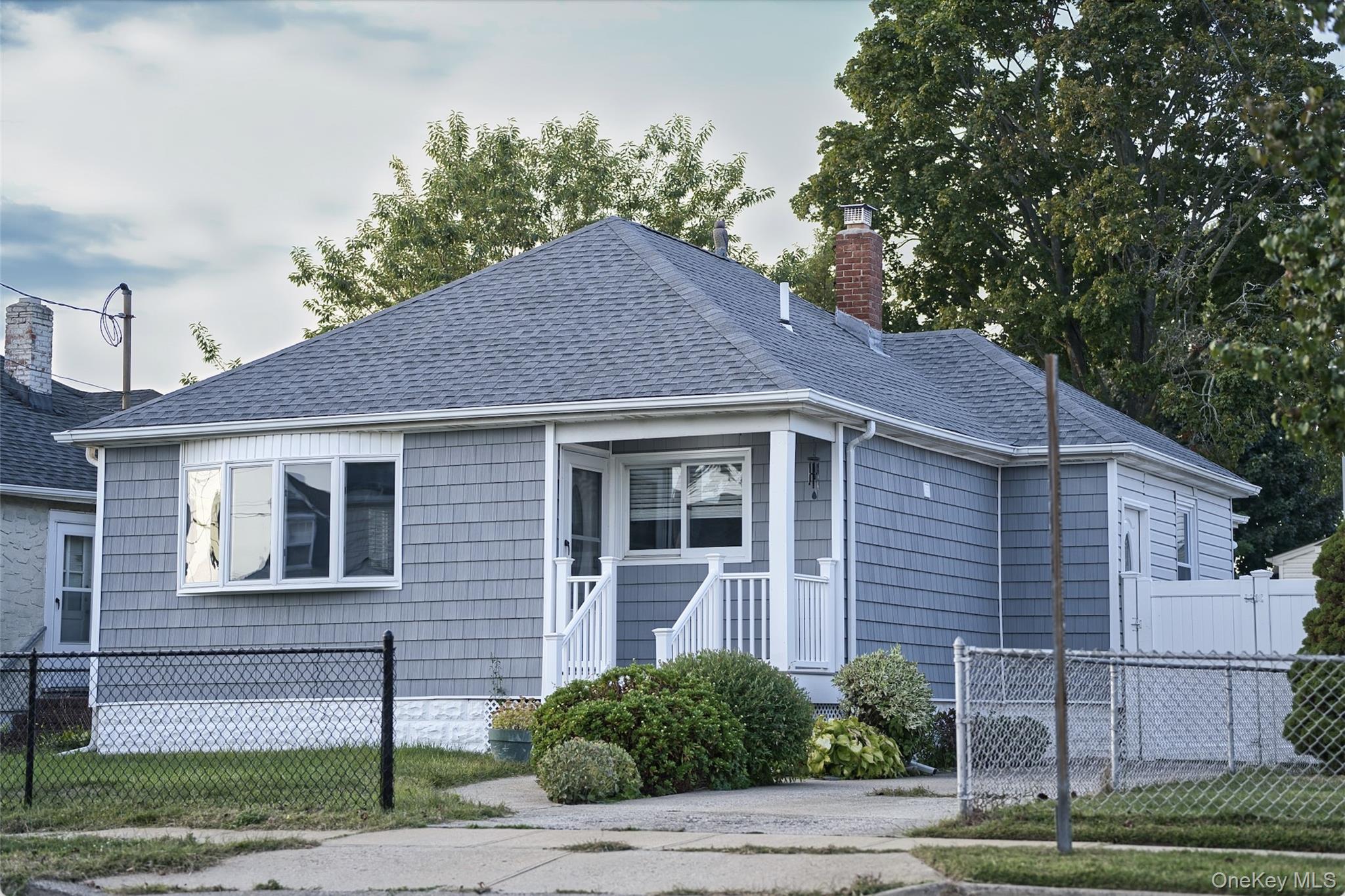 #1 photo, 2489 Beltagh Avenue, מחוז נסאו North Bellmore , NY 11710