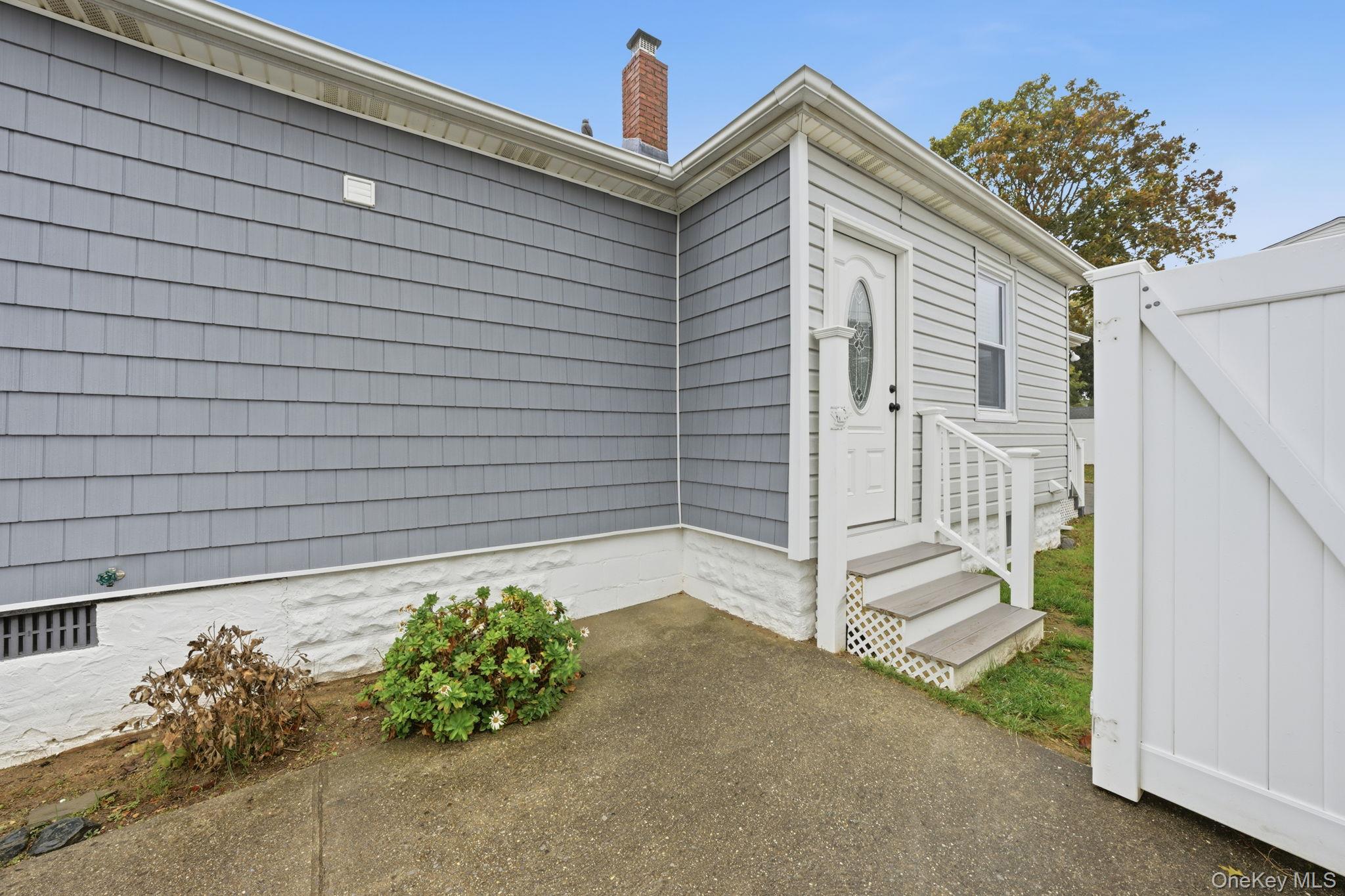 #18 photo, 2489 Beltagh Avenue, מחוז נסאו North Bellmore , NY 11710