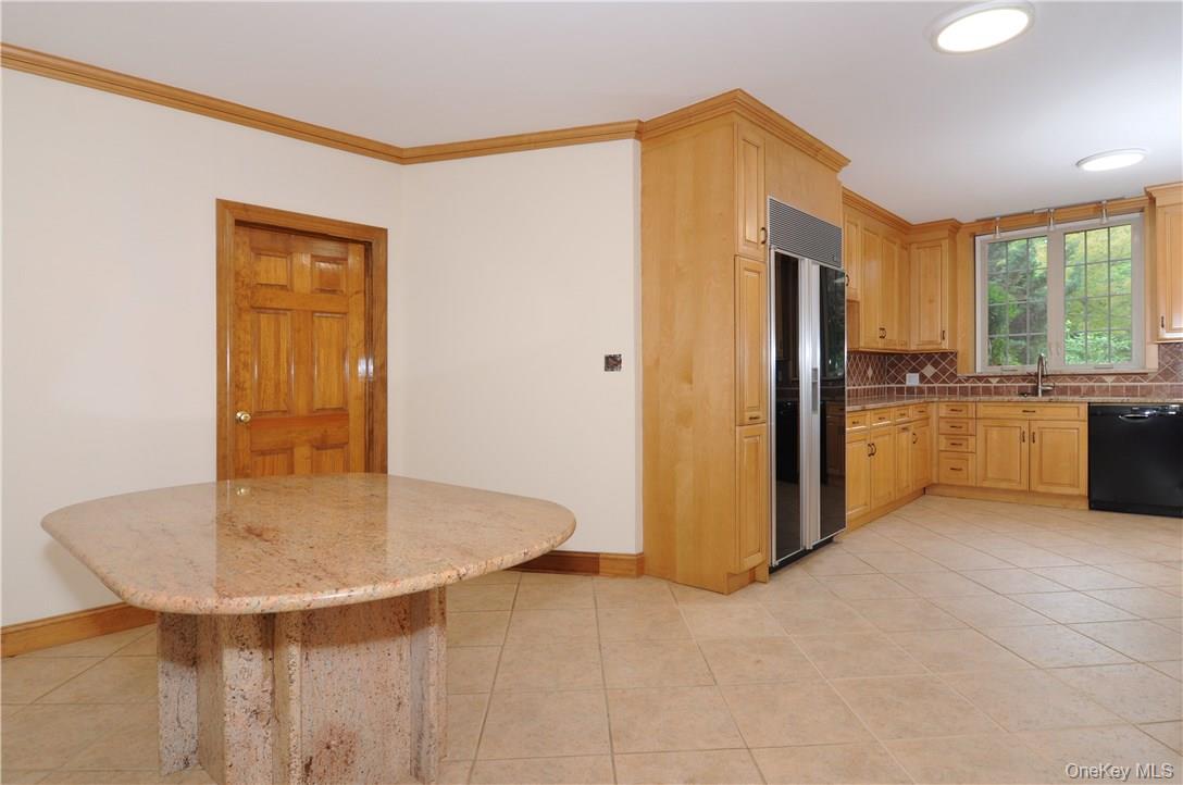 #11 photo, 136 Harriman Road, 紐約州 Irvington , NY 10533