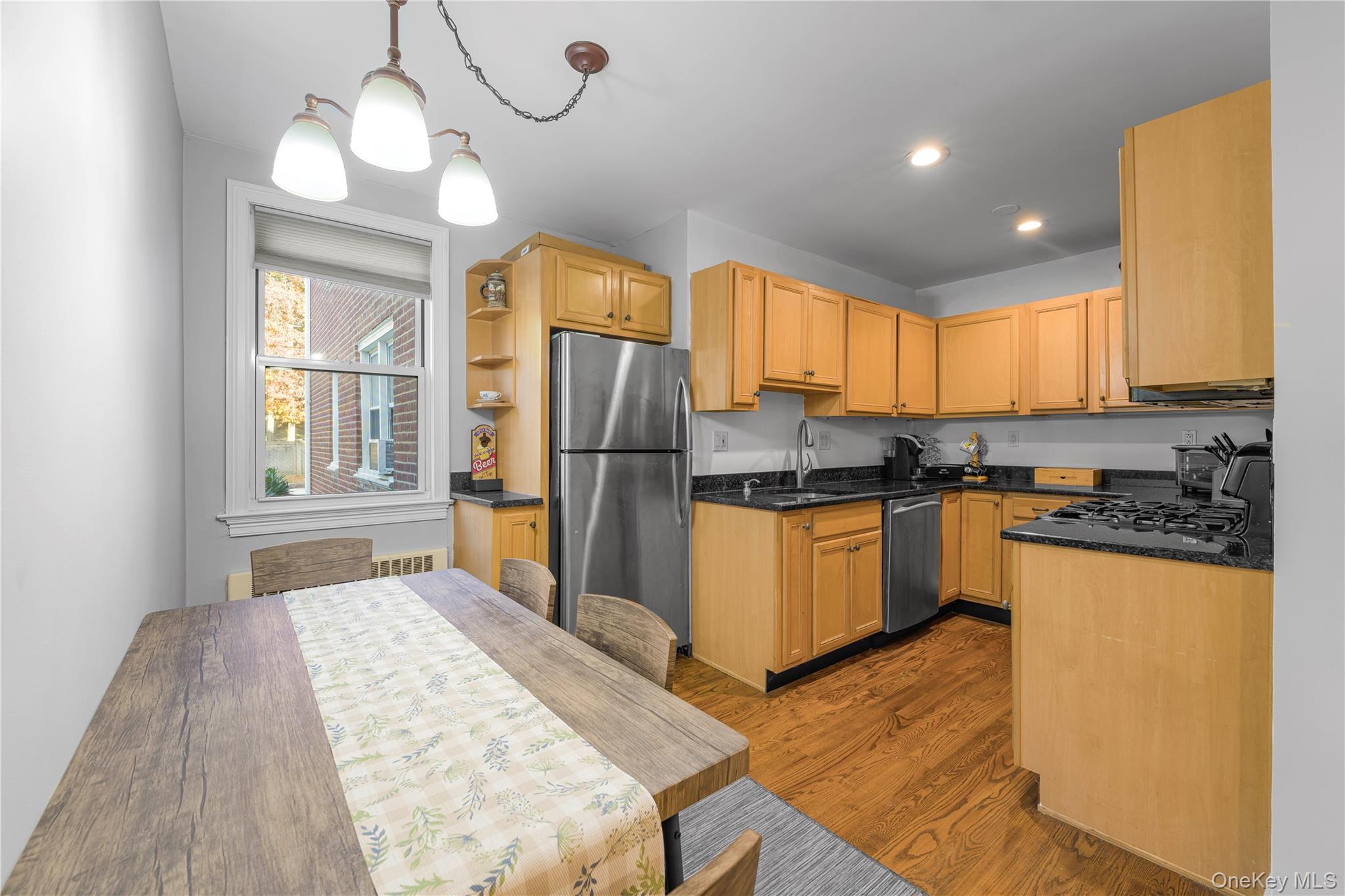 #14 photo, 13 Bryant Cres, White Plains , NY 10605