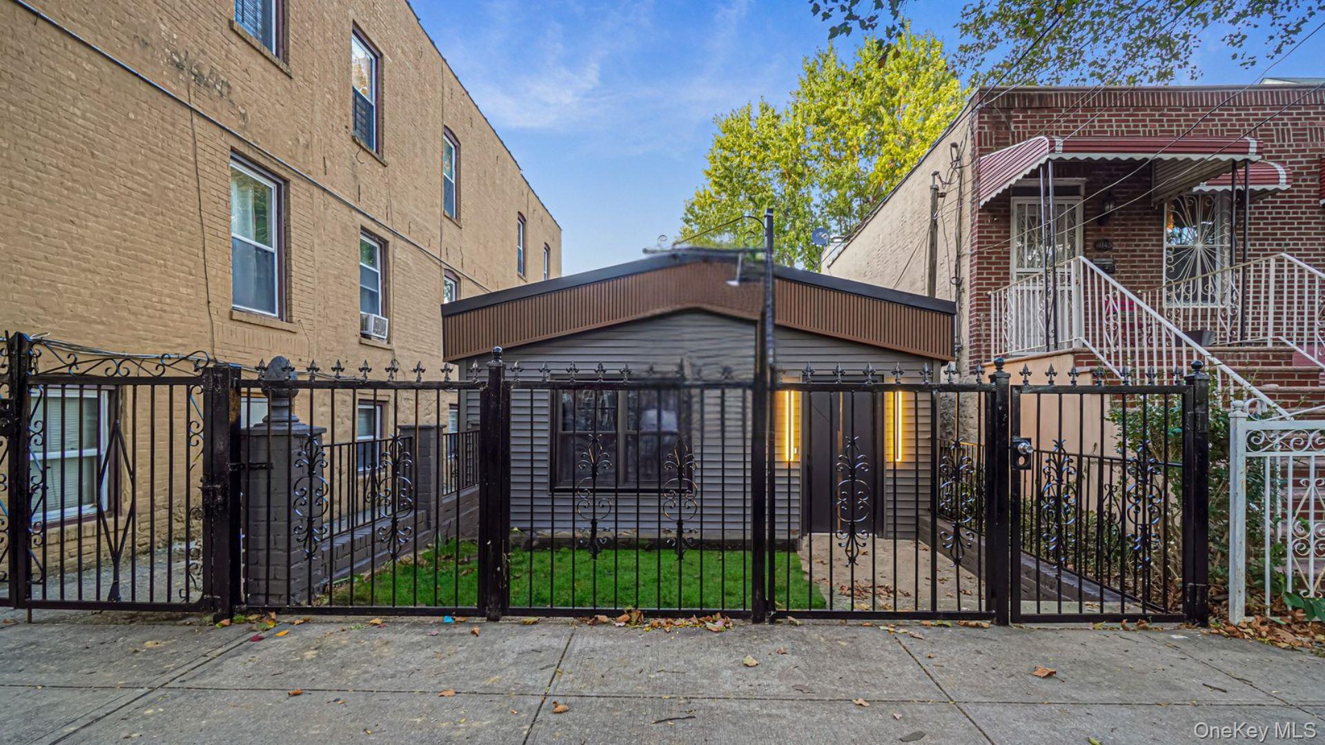 #19 photo, 1143 E 224th Street, Bronx , NY 10466