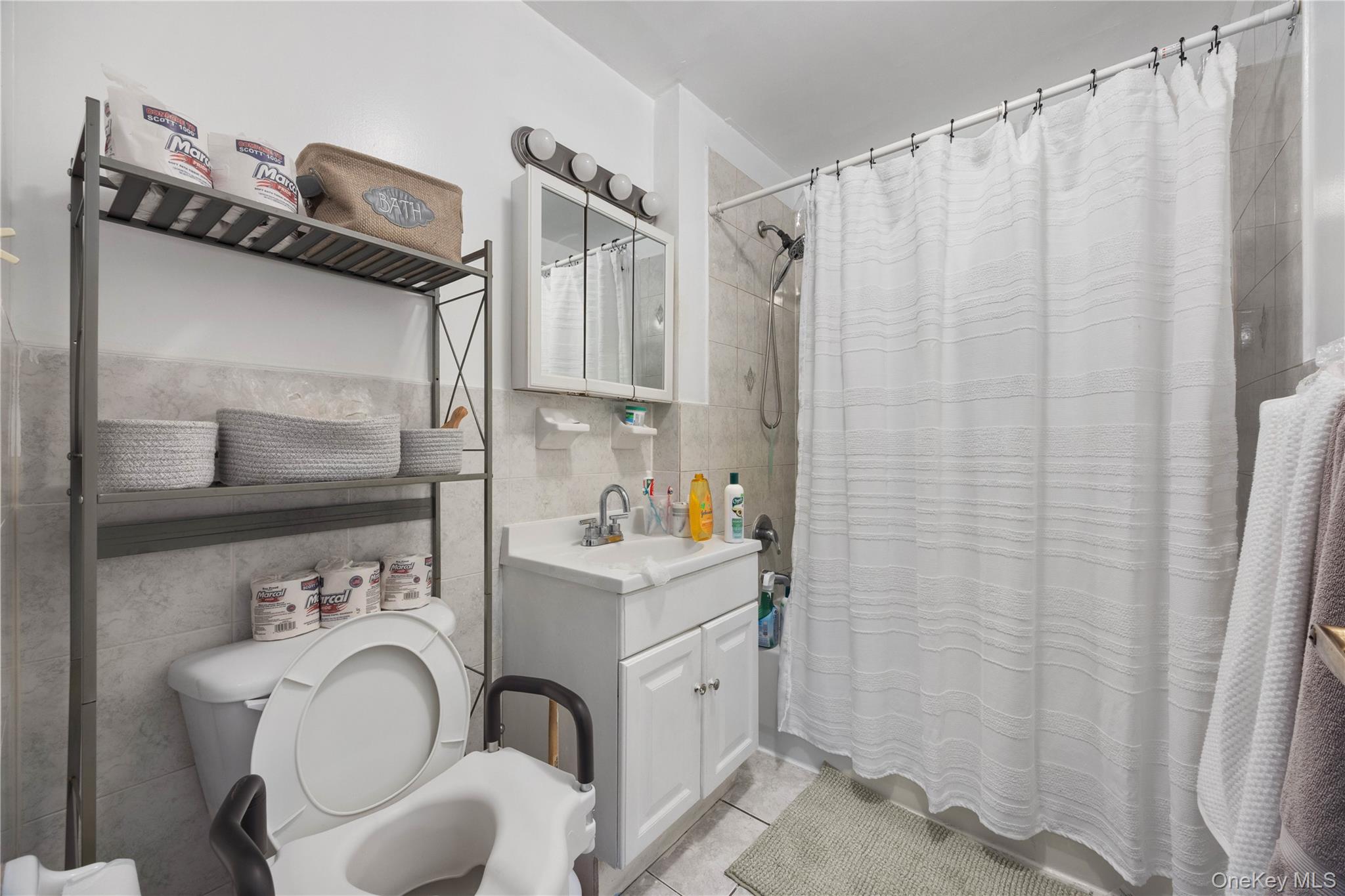 #13 photo, 55 W 192nd Street, ব্রঙ্কস Bronx , NY 10468