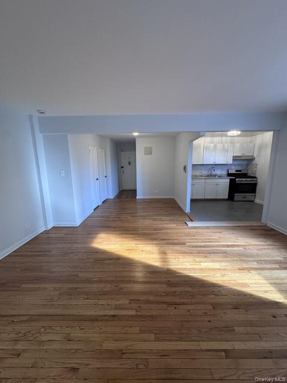 #7 photo, 5639 Netherland Avenue, Bronx , NY 10471