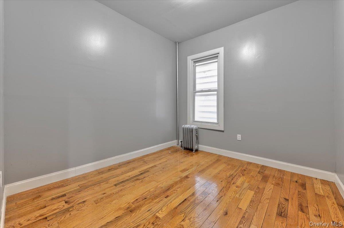 #16 photo, 1439 Zerega Avenue, Bronx , NY 10462