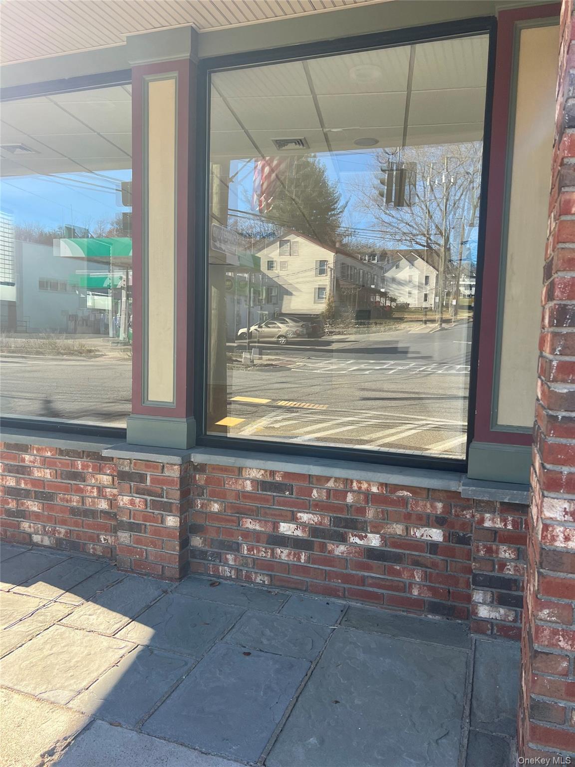 #2 photo, 2 N Main Street, 紐約州 Florida , NY 10921