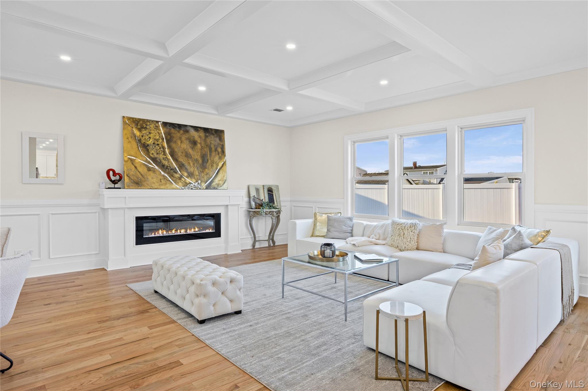 #6 photo, 2369 Stewart Avenue, Westbury , NY 11590