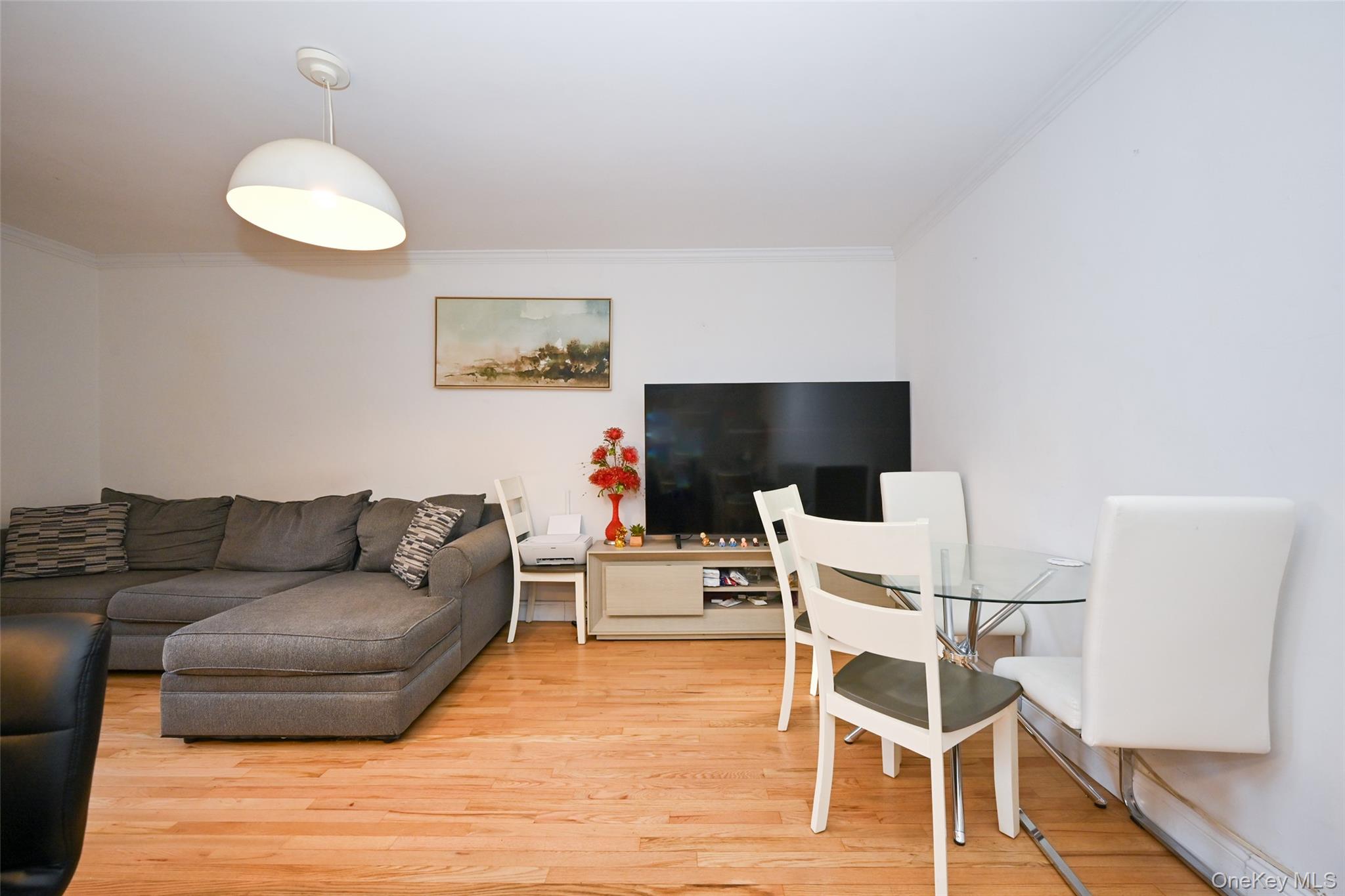 #8 photo, 15030 71st Avenue, 플러싱 Flushing , NY 11367