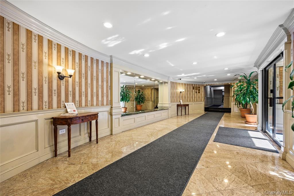 #14 photo, 99-63 66 ave, কুইন্‌স Rego Park , NY 11374